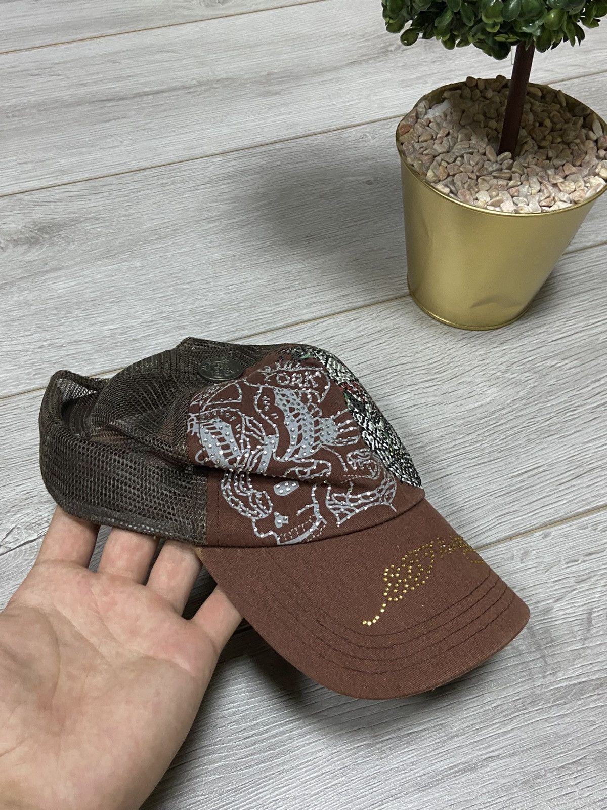 Ed Hardy Ed Hardy skull 💀 mesh trucker cap over print Size ONE SIZE - 6 Thumbnail
