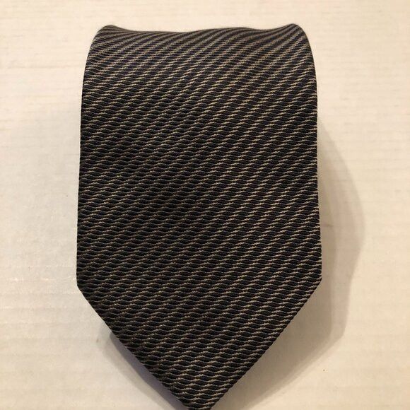 Armani Collezioni ARMANI COLLEZIONI MEN'S NEW SILK TIE 3 1/2" X 60" Size ONE SIZE - 1 Thumbnail