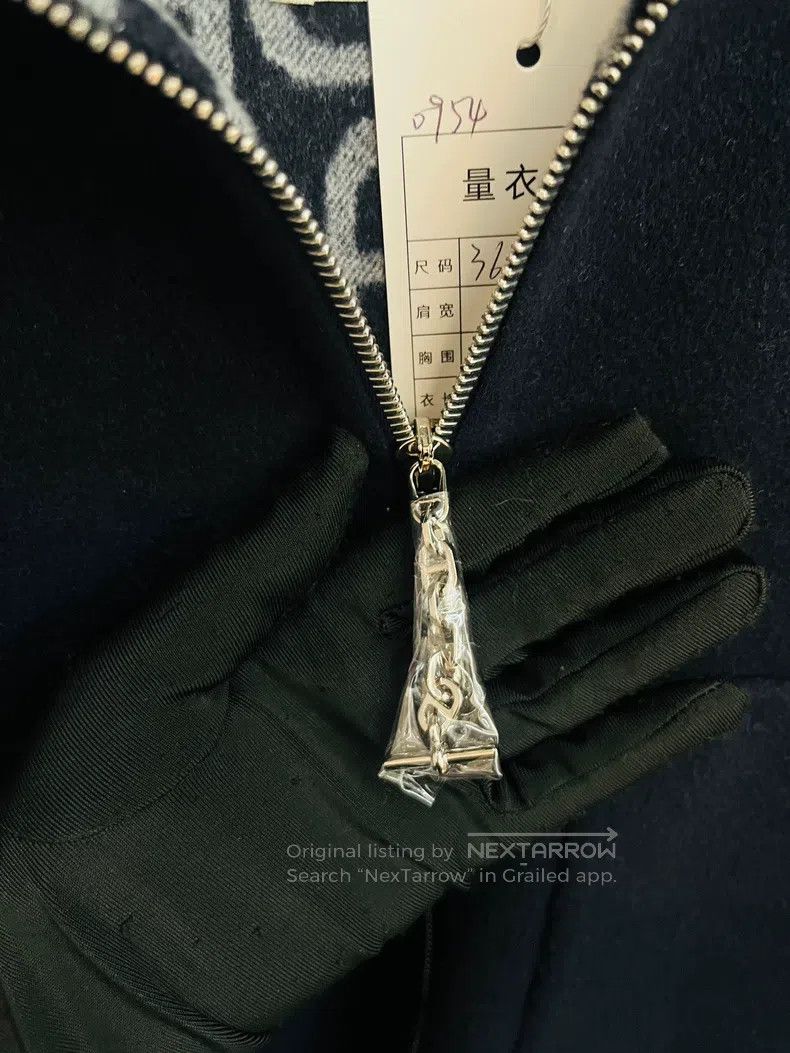 Hermes Hermes Classic Letter Zip-Up Hooded Double Face Cashmere J Size XS / US 0-2 / IT 36-38 - 5 Thumbnail