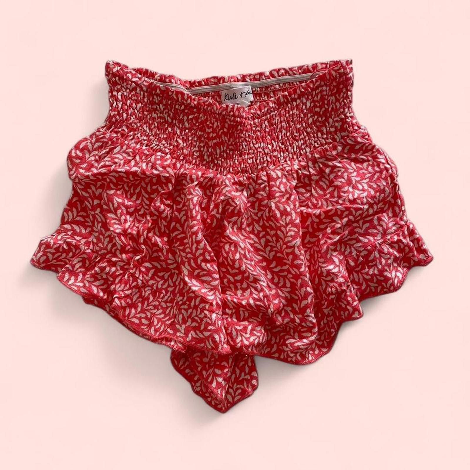 Other Coral and white floral summer shorts🌸 Size 28" / US 6 / IT 42 - 1 Thumbnail