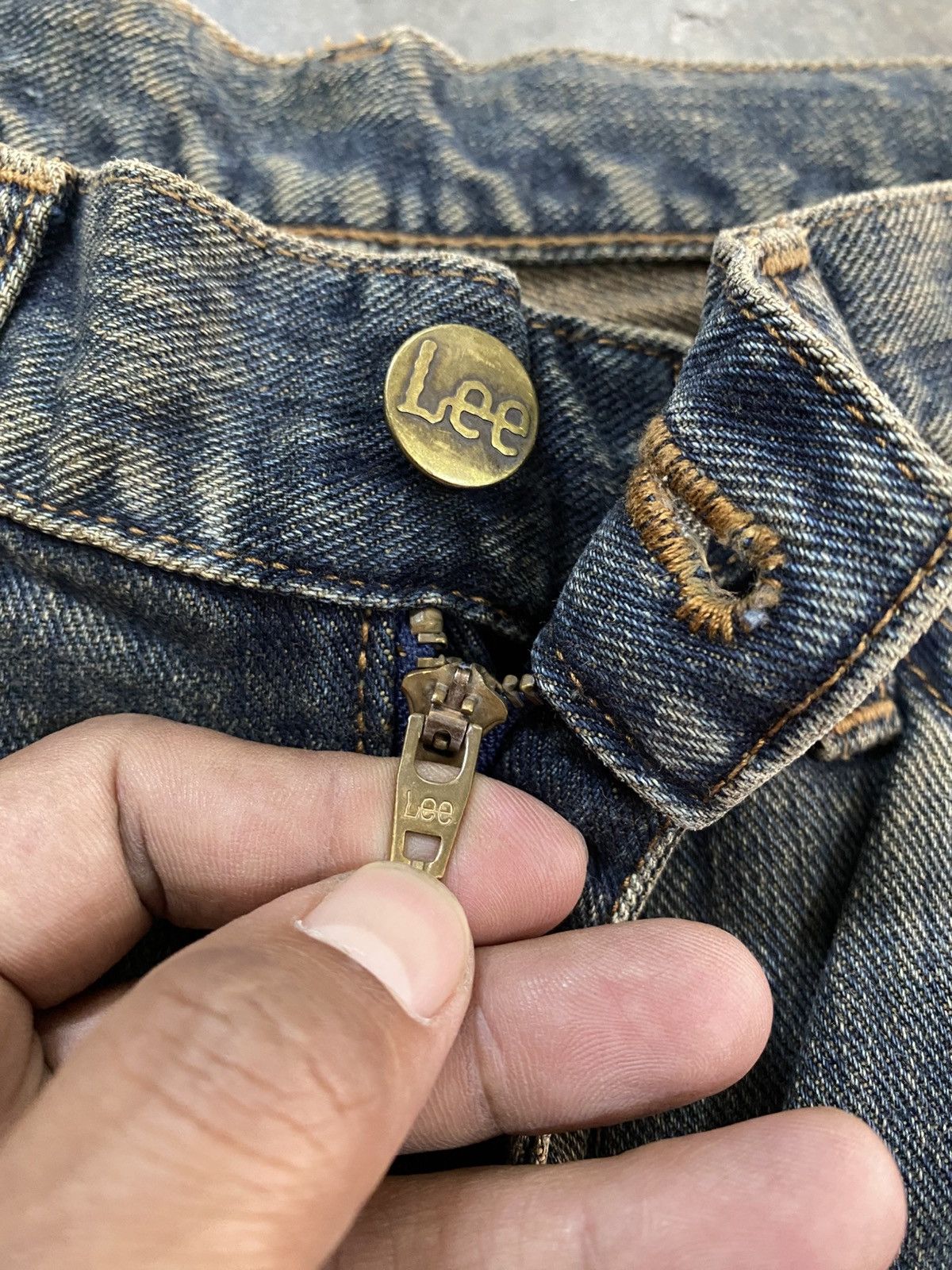 Tornado Mart Flare Jeans Vintage Lee Mud Rusty Denim @303 Size US 27 - 4 Thumbnail
