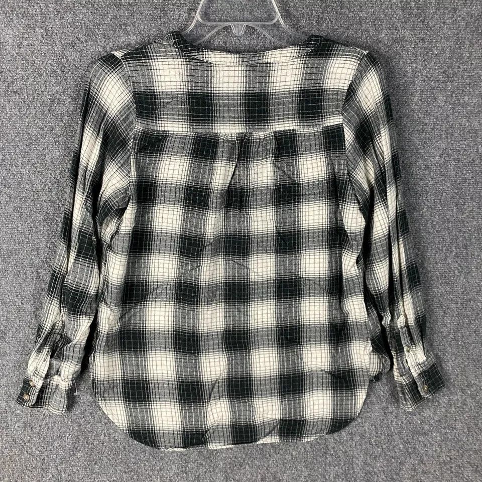 Other Universal Thread Blouse Women's Medium Flannel Plaid M Size M / US 6-8 / IT 42-44 - 7 Thumbnail