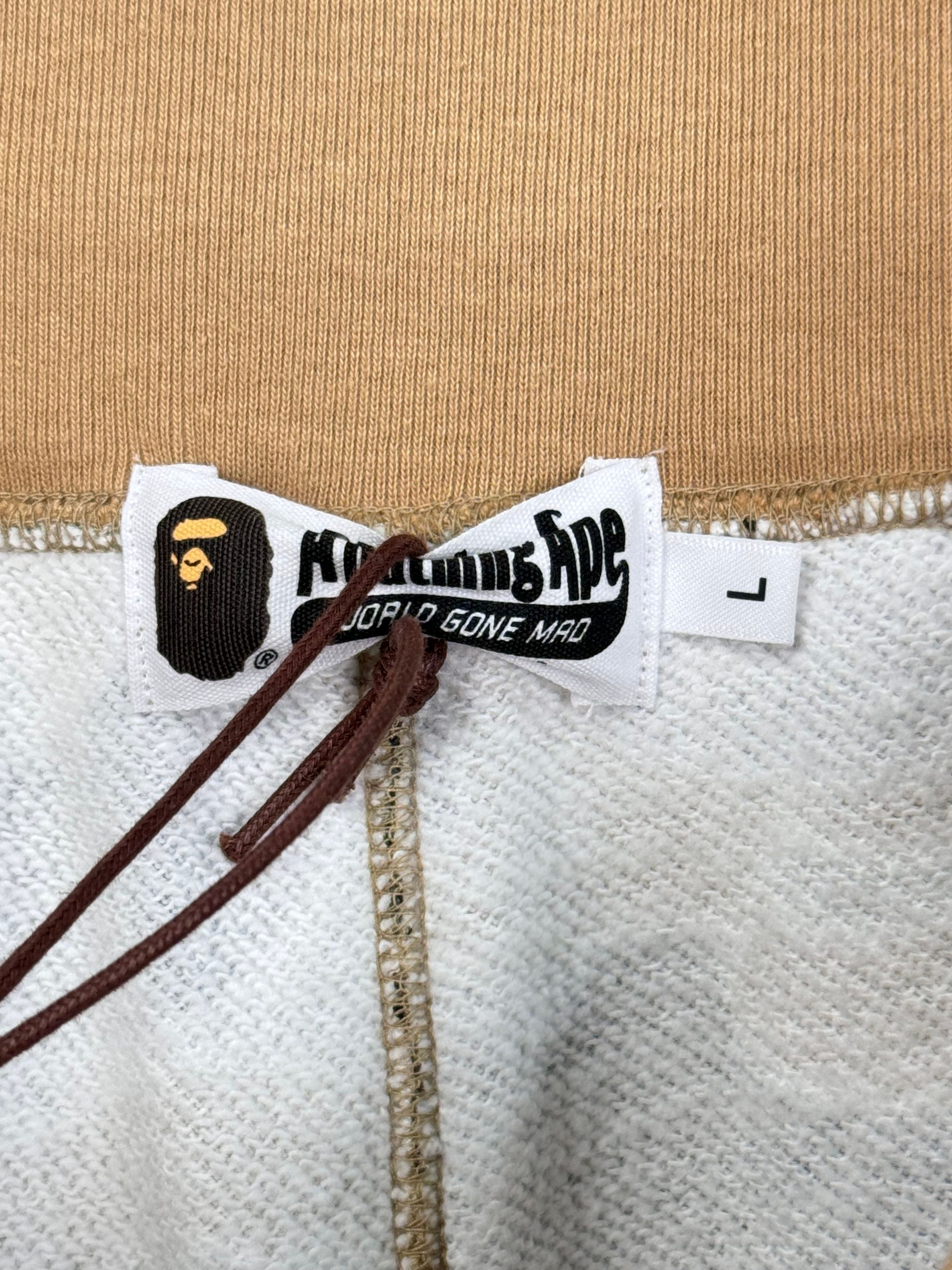 Bape NEW WITH TAG* BAPE STA Camo Sweat Shorts SIZE L Size US 34 / EU 50 - 6 Thumbnail