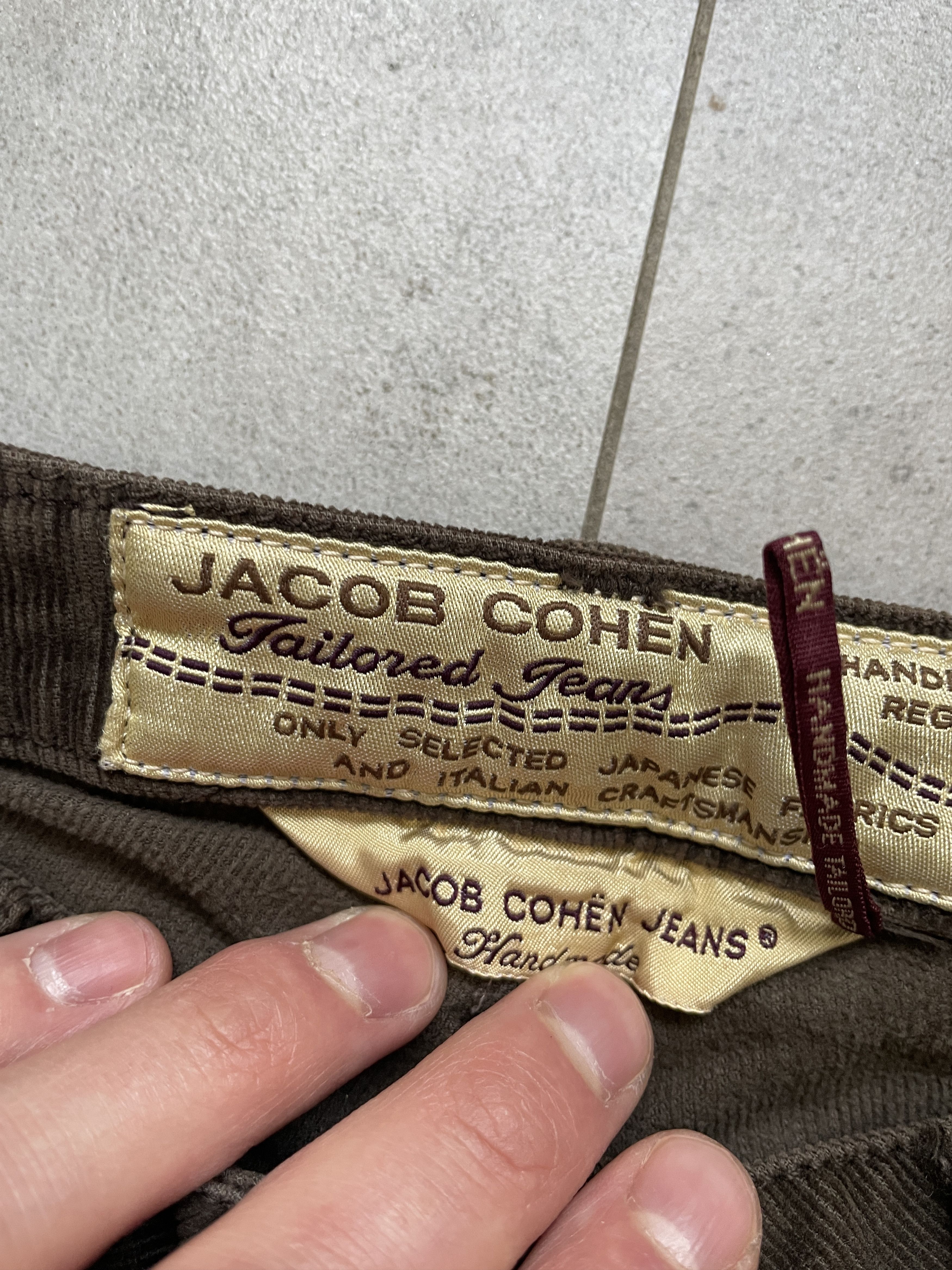 Jacob Cohen JACOB COHEN BROWN COURDUROI SLIM FIT JEANS Size US 29 - 5 Thumbnail