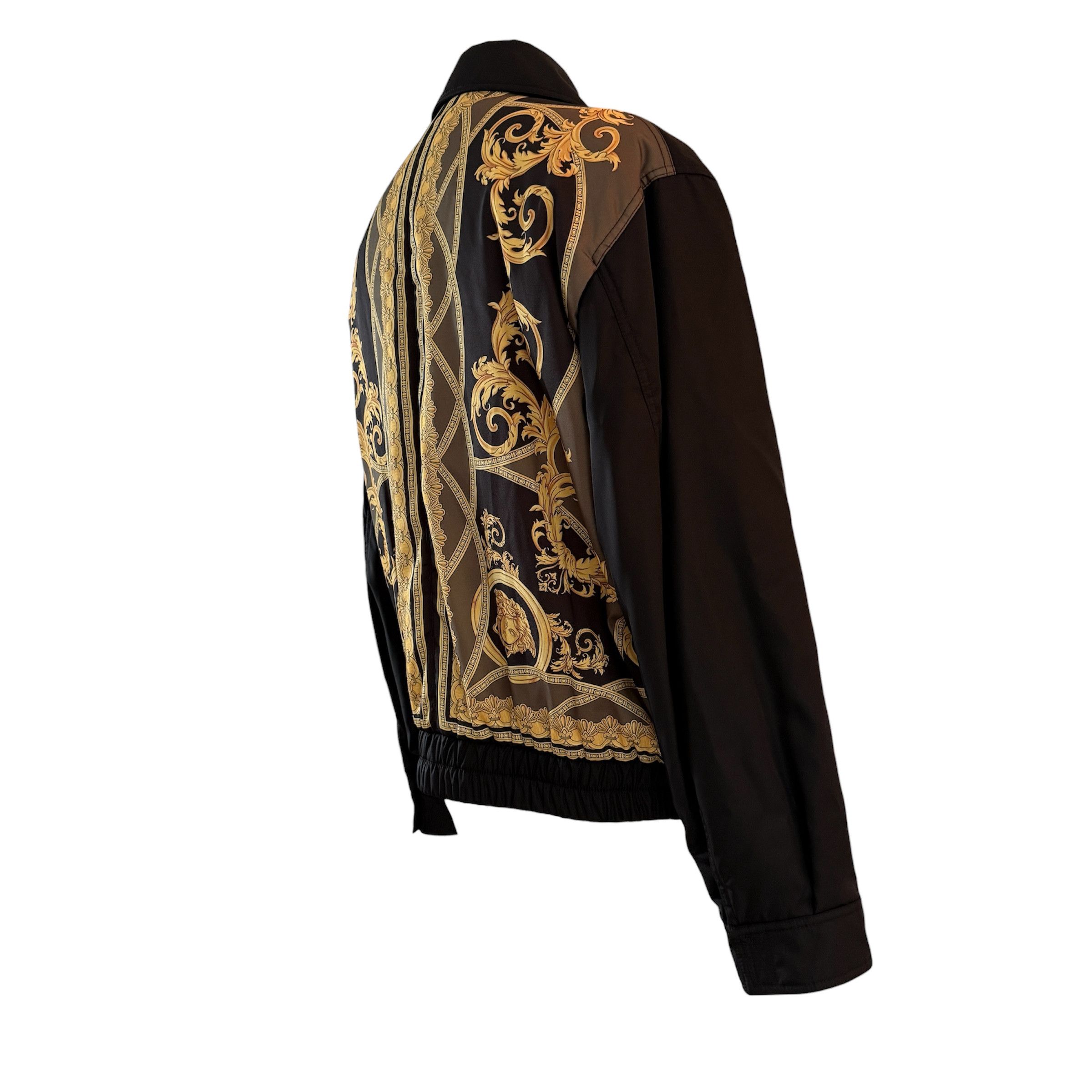 Versace Versace Bomber Jacket Black Heritage Print on back, 56 Size US XL / EU 56 / 4 - 5 Thumbnail