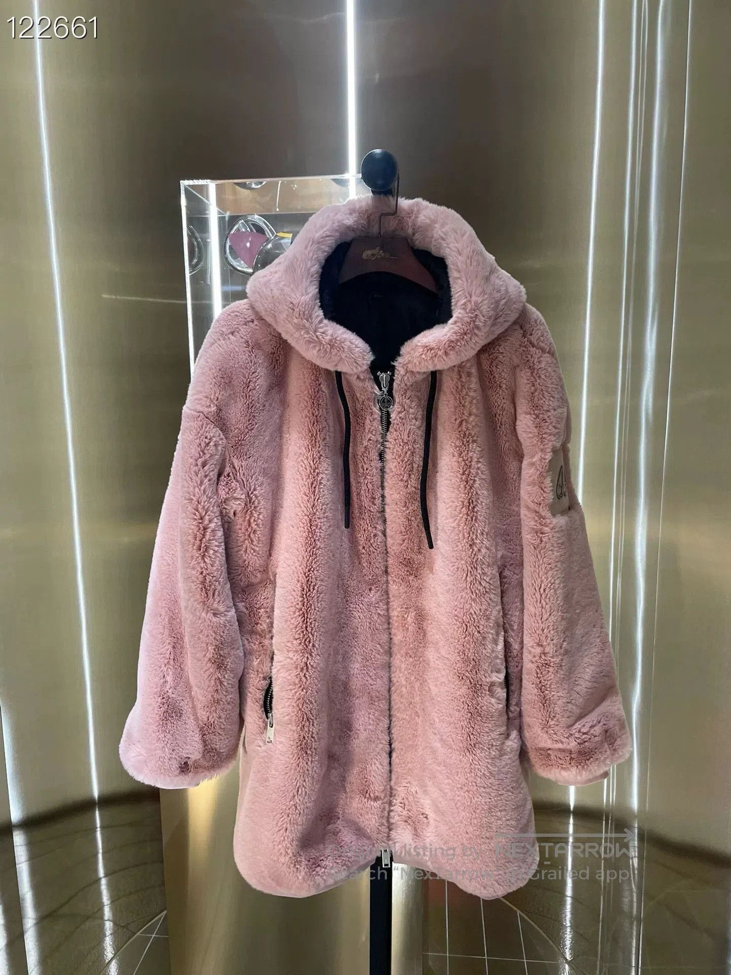 Moose Knuckles Moose Knuckles Rabbit Year Limited Hooded Fur Coat. Size XS / US 0-2 / IT 36-38 - 1 Thumbnail