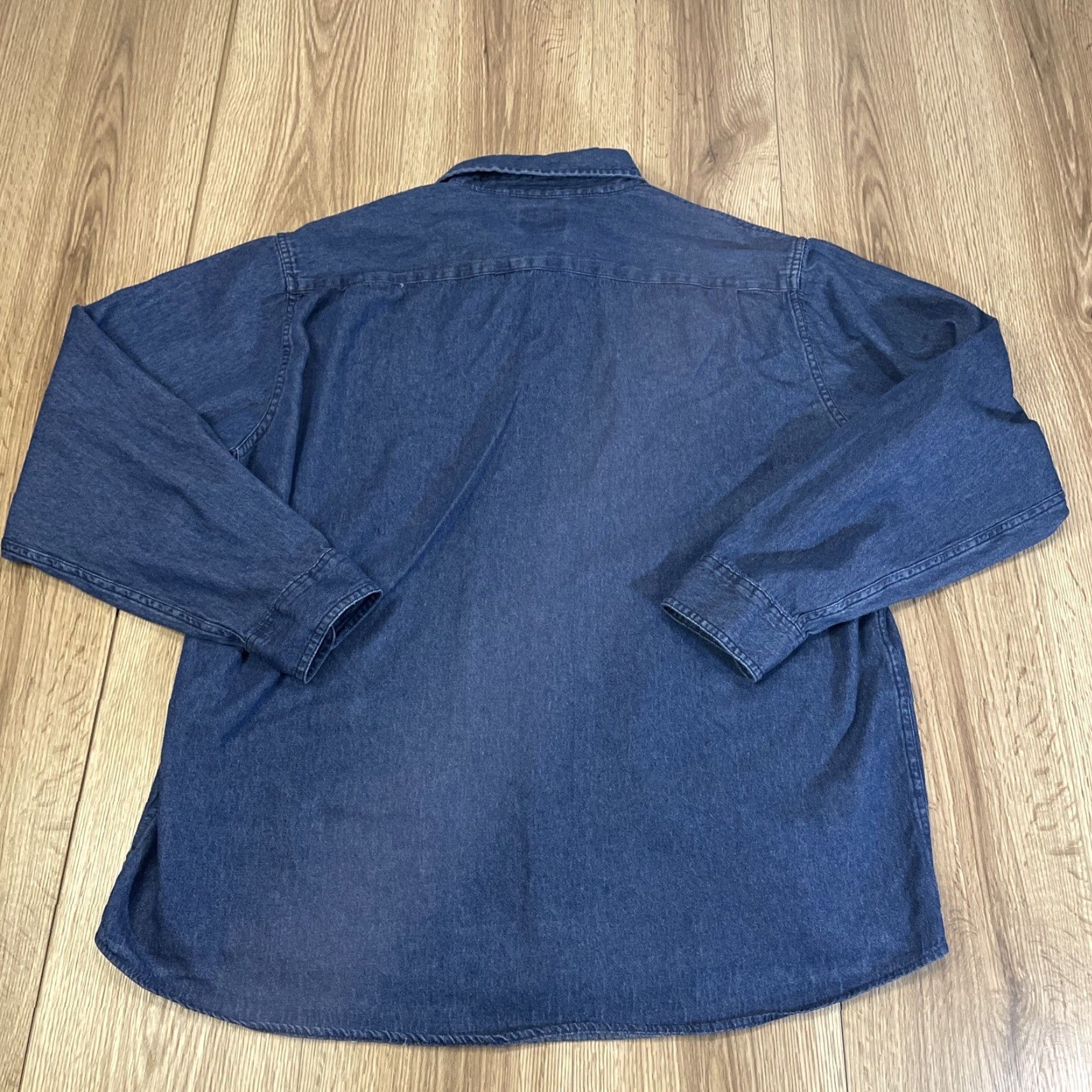 Wrangler Wrangler Men's Lightweight Long Sleeve Denim Button-Up Shirt XL Blue Size US XL / EU 56 / 4 - 5 Thumbnail