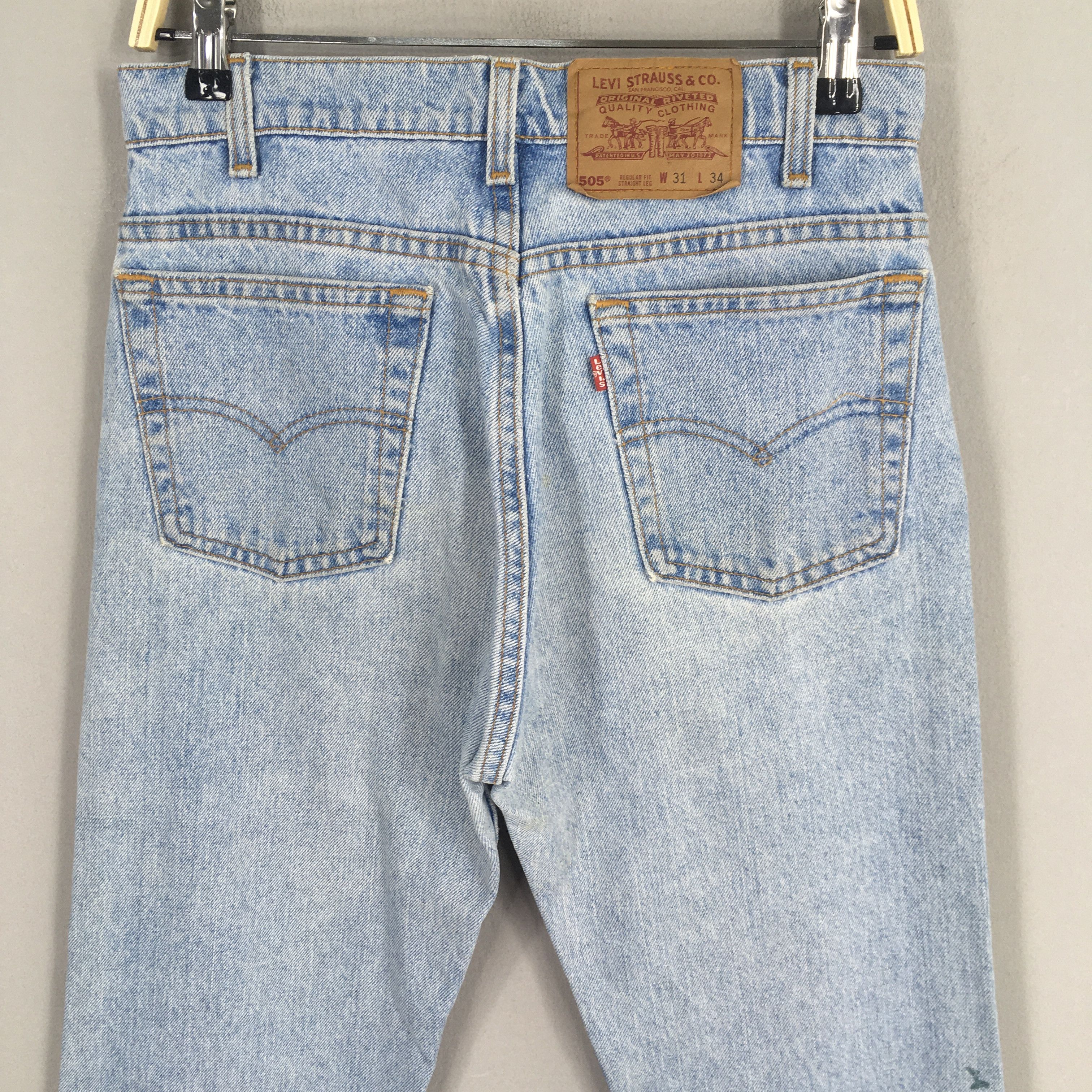 Levi's × Vintage Size 29x28 Vintage 90s Levi's 505 Faded Blue Jeans Size US 29 - 7 Thumbnail