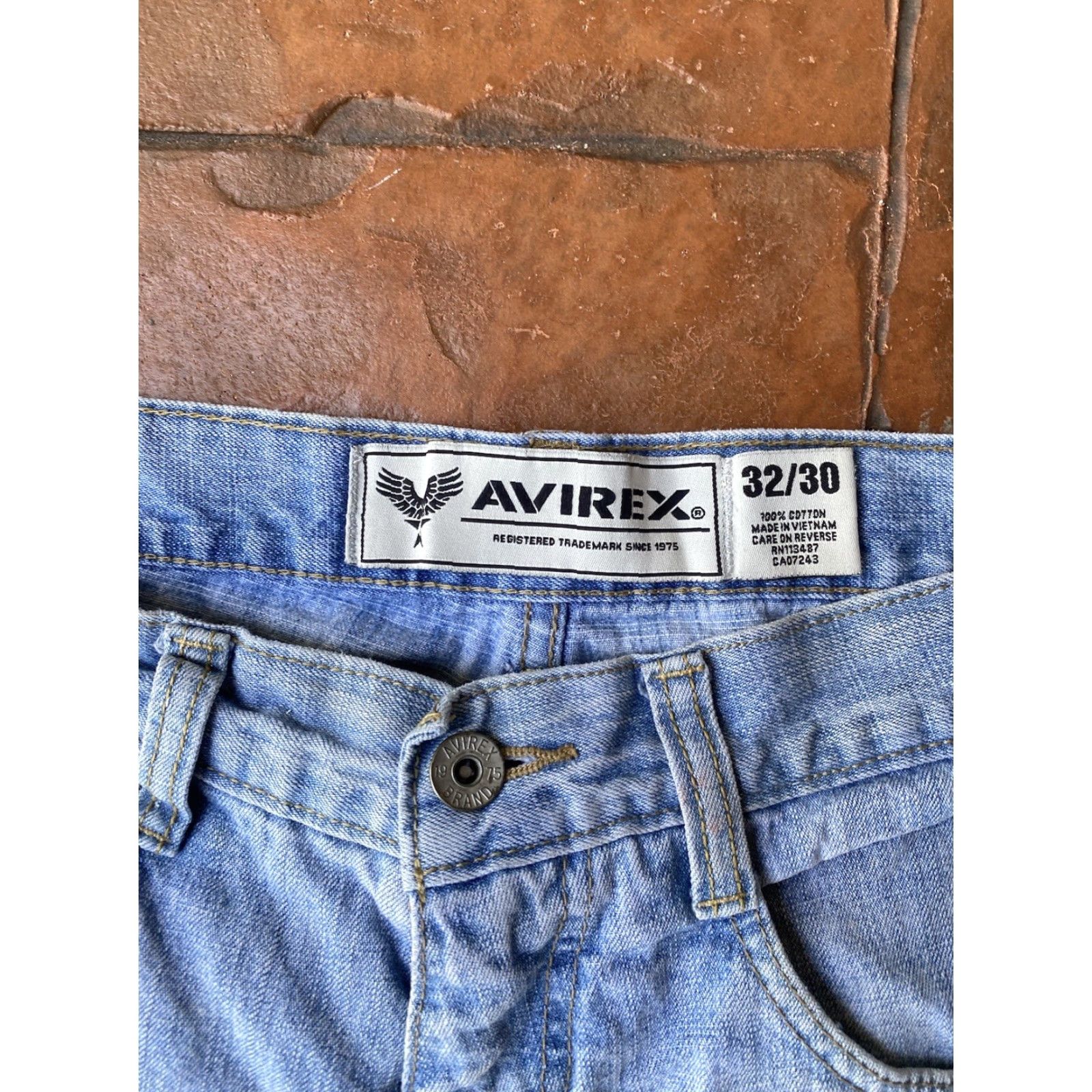 Avirex VINTAGE Avirex Jeans 32x30 Wide-Leg Distressed Denim Black Men Jeans Hip Hop Retro 90s Avirex Mens Jeans Size US 32 / EU 48 - 2 Thumbnail