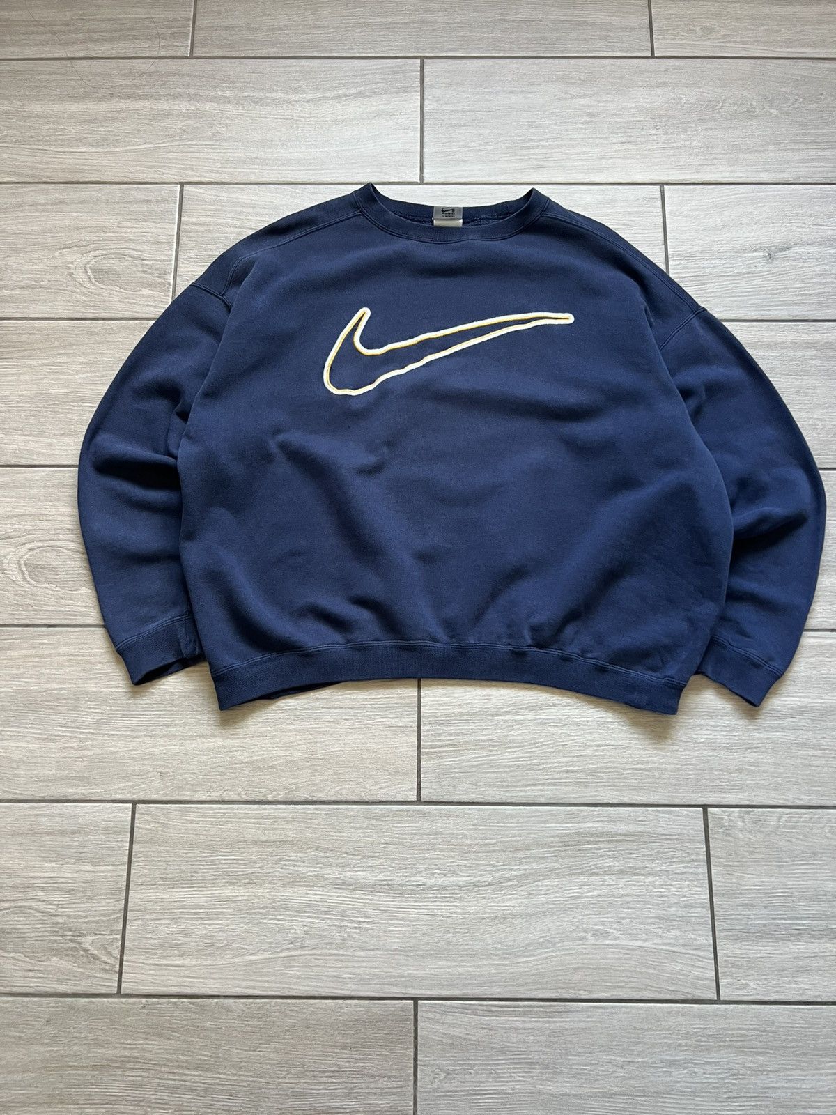 Nike Vintage 90s Nike Swoosh Sweatshirt Blue Size L Rare Size US L / EU 52-54 / 3 - 2 Thumbnail