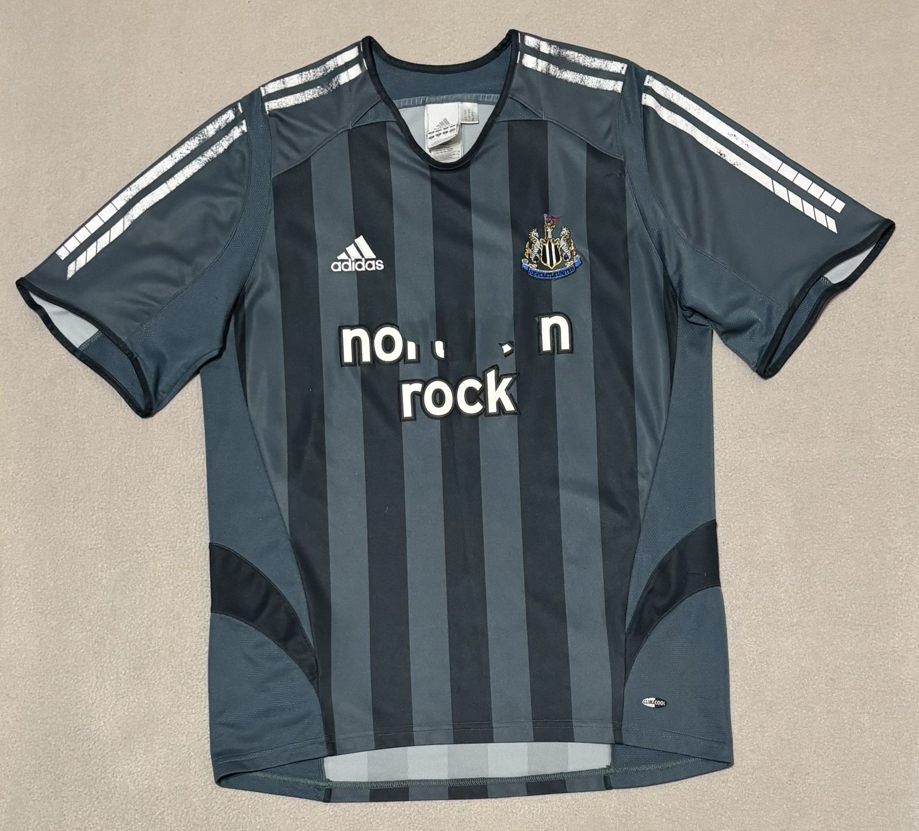 Adidas Newcastle United 2005/2006 Adidas Football Jersey Size M Size US M / EU 48-50 / 2 - 5 Thumbnail
