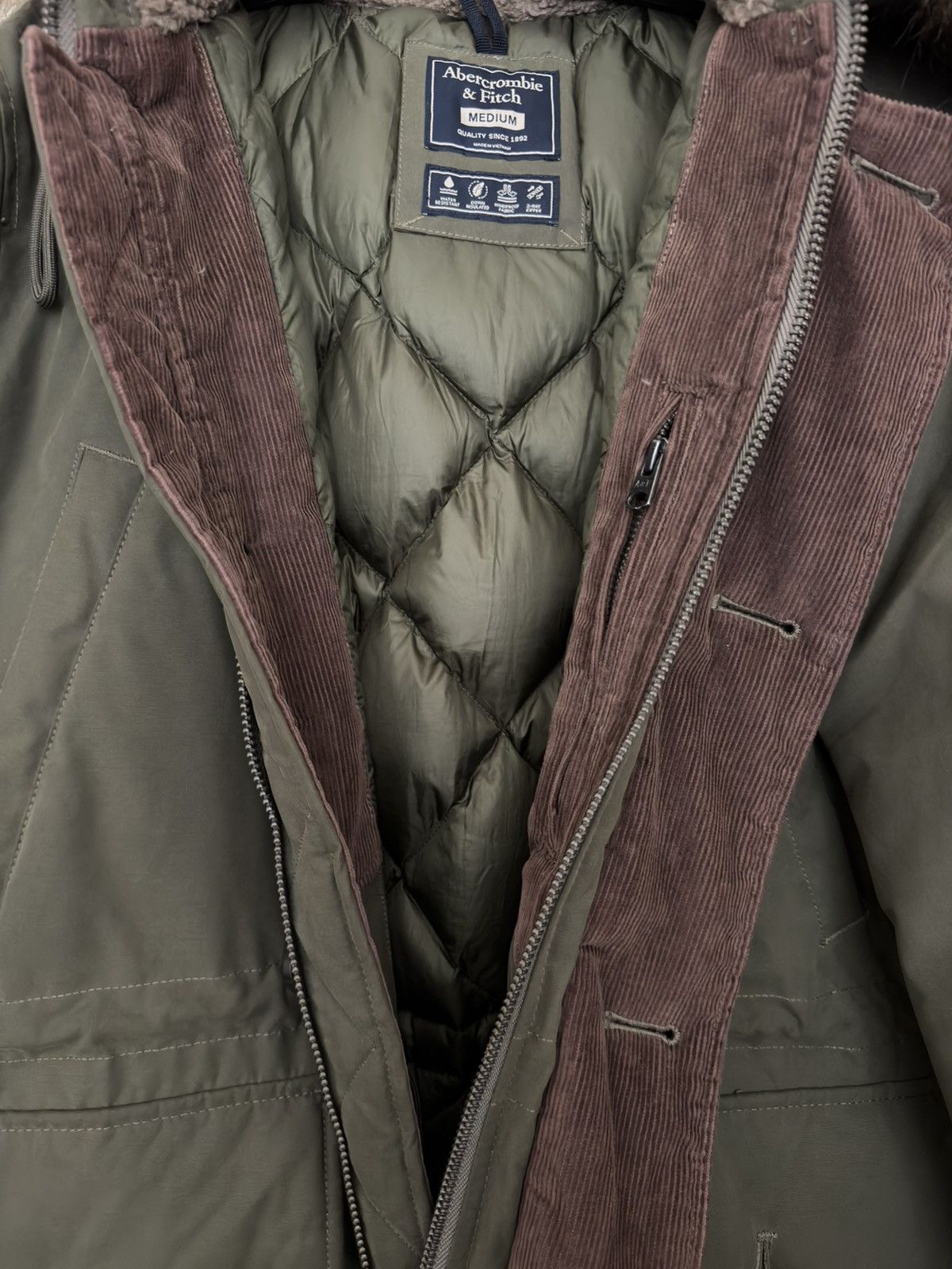 Abercrombie & Fitch Abercrombie & Fitch Olive Parka Jacket (Down Insulated) Size US M / EU 48-50 / 2 - 4 Thumbnail