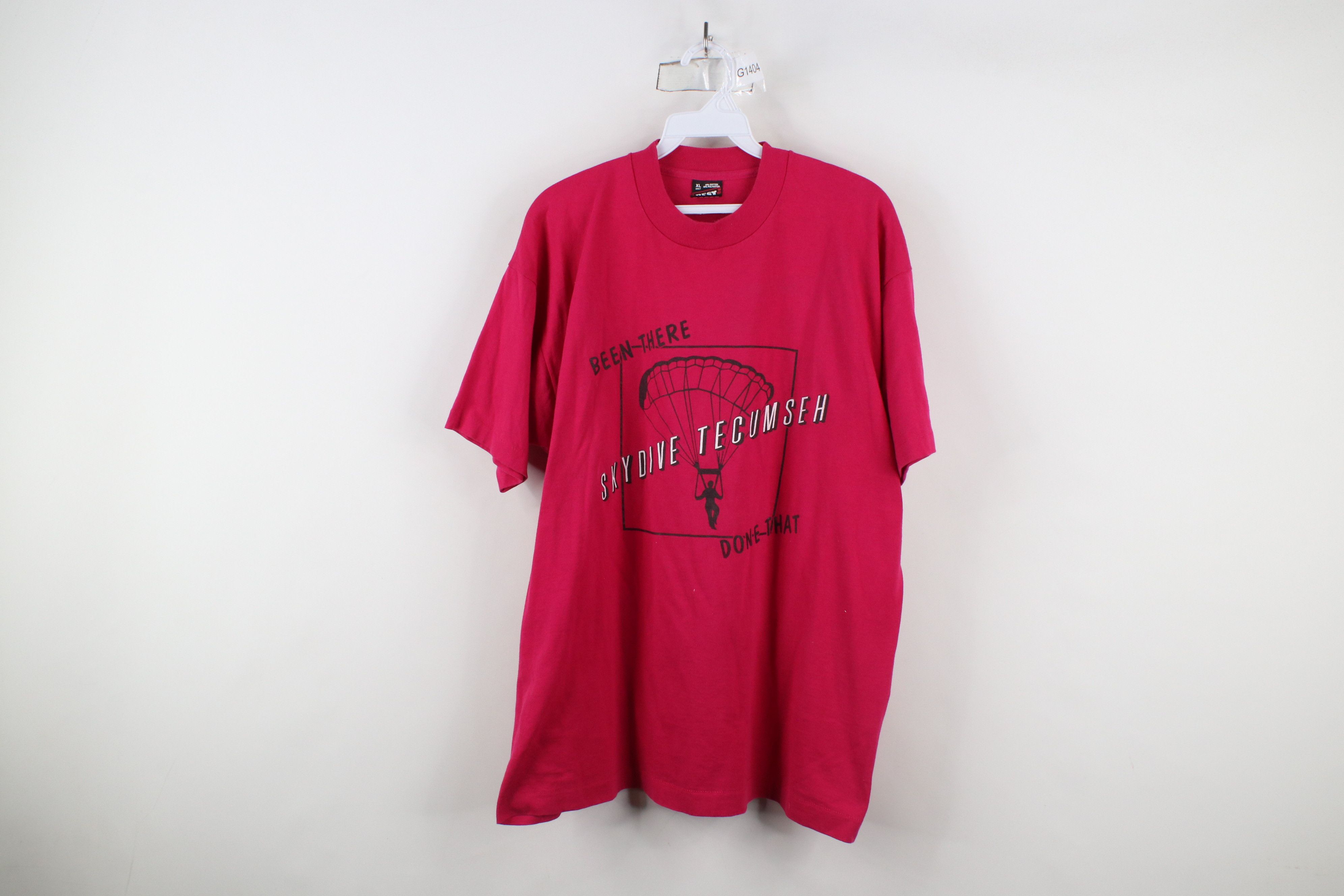 Vintage Vintage 90s Streetwear Skydiving Short Sleeve T-Shirt USA Size US XL / EU 56 / 4 - 1 Thumbnail