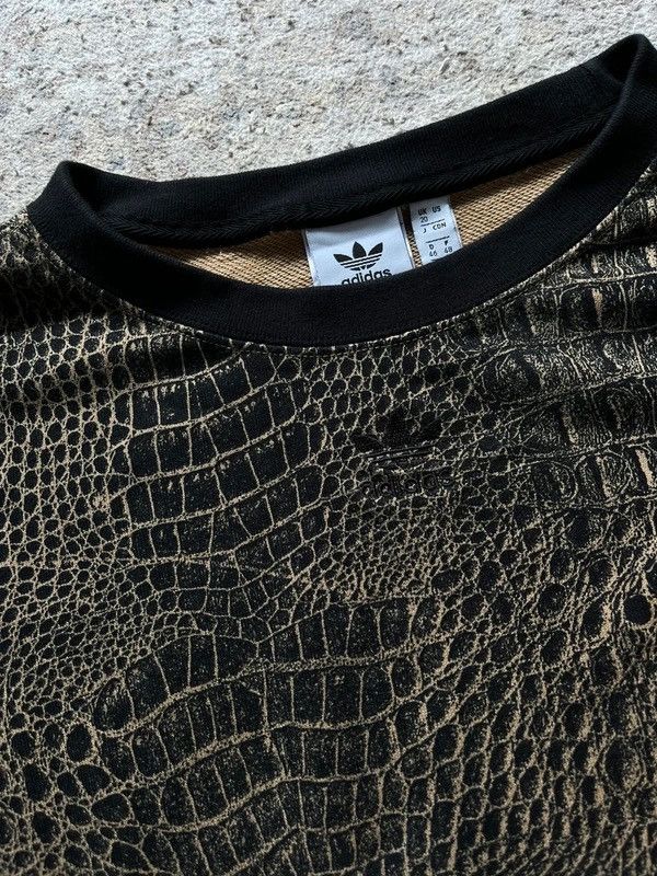 Adidas Adidas Crocodile Sz 46 / L Boxy Sweatshirt Crewneck Size L / US 10 / IT 46 - 9 Thumbnail