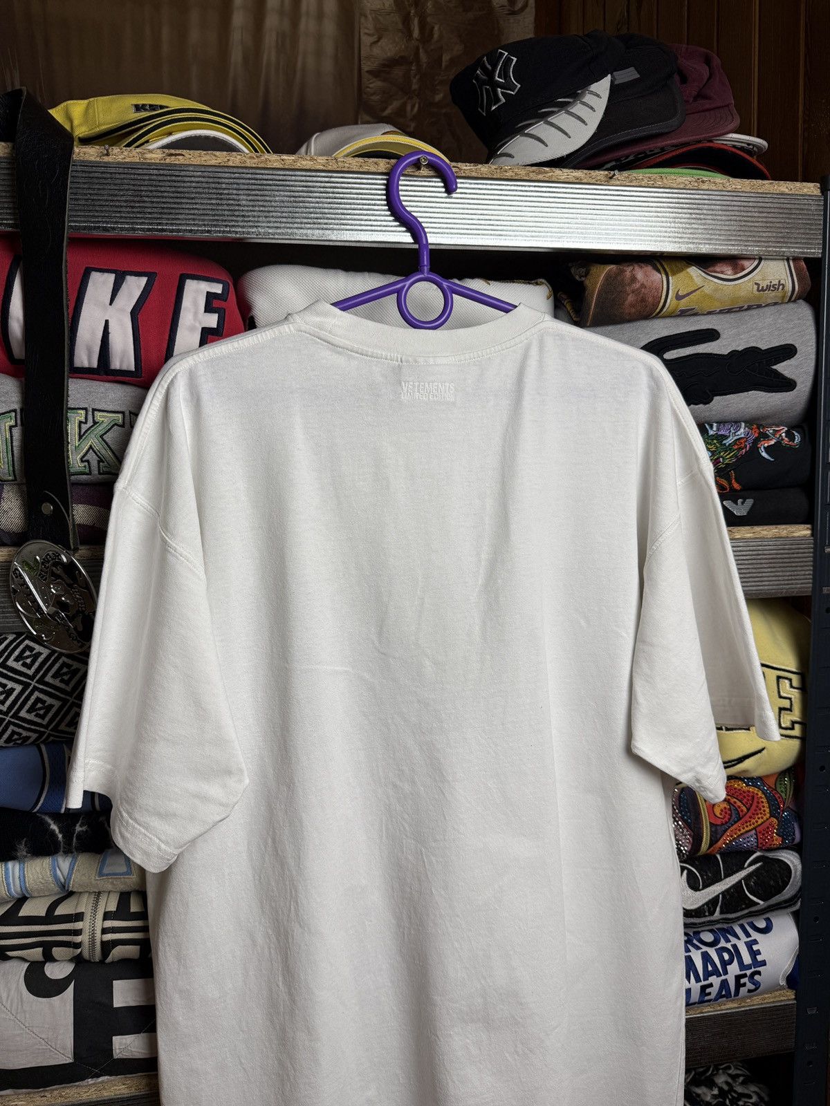 Vetements VETEMENTS LIMITED EDITION TEE OVERSIZE Size US XL / EU 56 / 4 - 4 Thumbnail