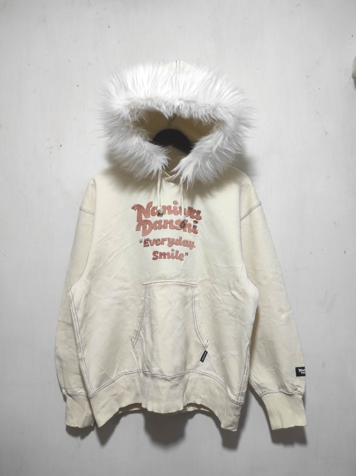 GU Naniwa Danshi x GU fur hoodie ifsix LGB style Size US L / EU 52-54 / 3 - 2 Thumbnail