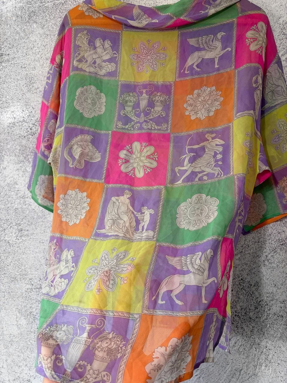 Sportmax Vintage Sportmax Max Mara Silk Greek Mythology Print Blouse Size L / US 10 / IT 46 - 7 Thumbnail