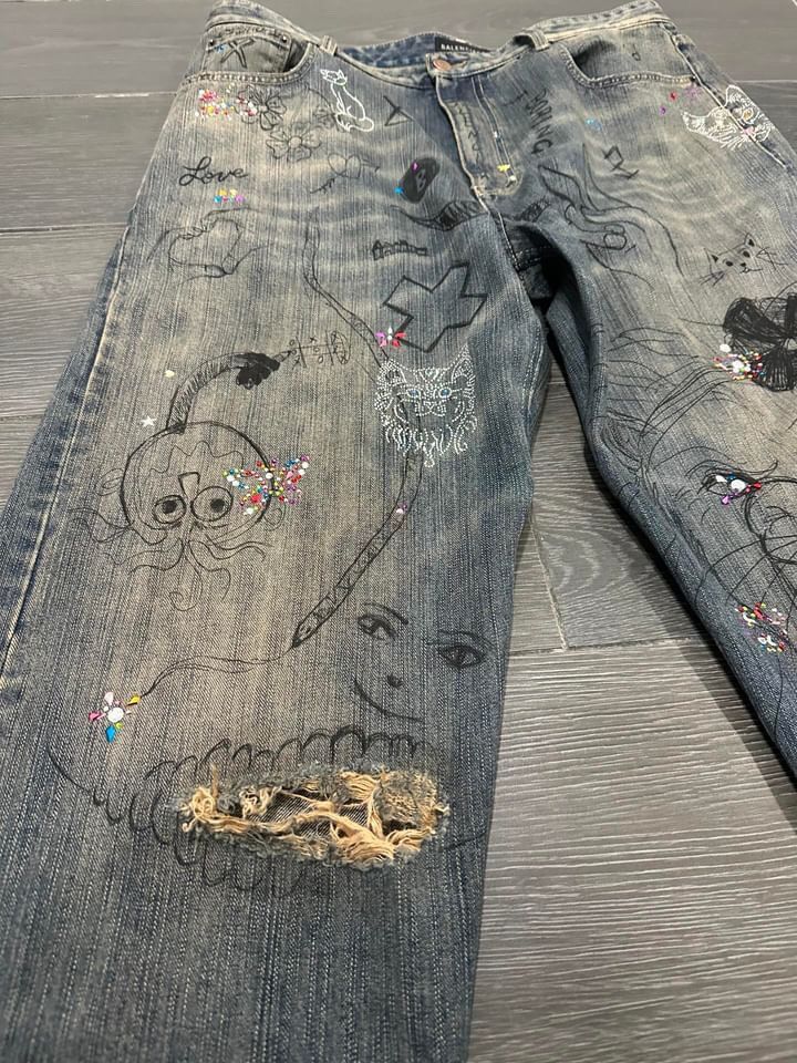 Balenciaga Balenciaga SS23 Dark Distressed Rhinestone Denim Size US 34 / EU 50 - 3 Thumbnail