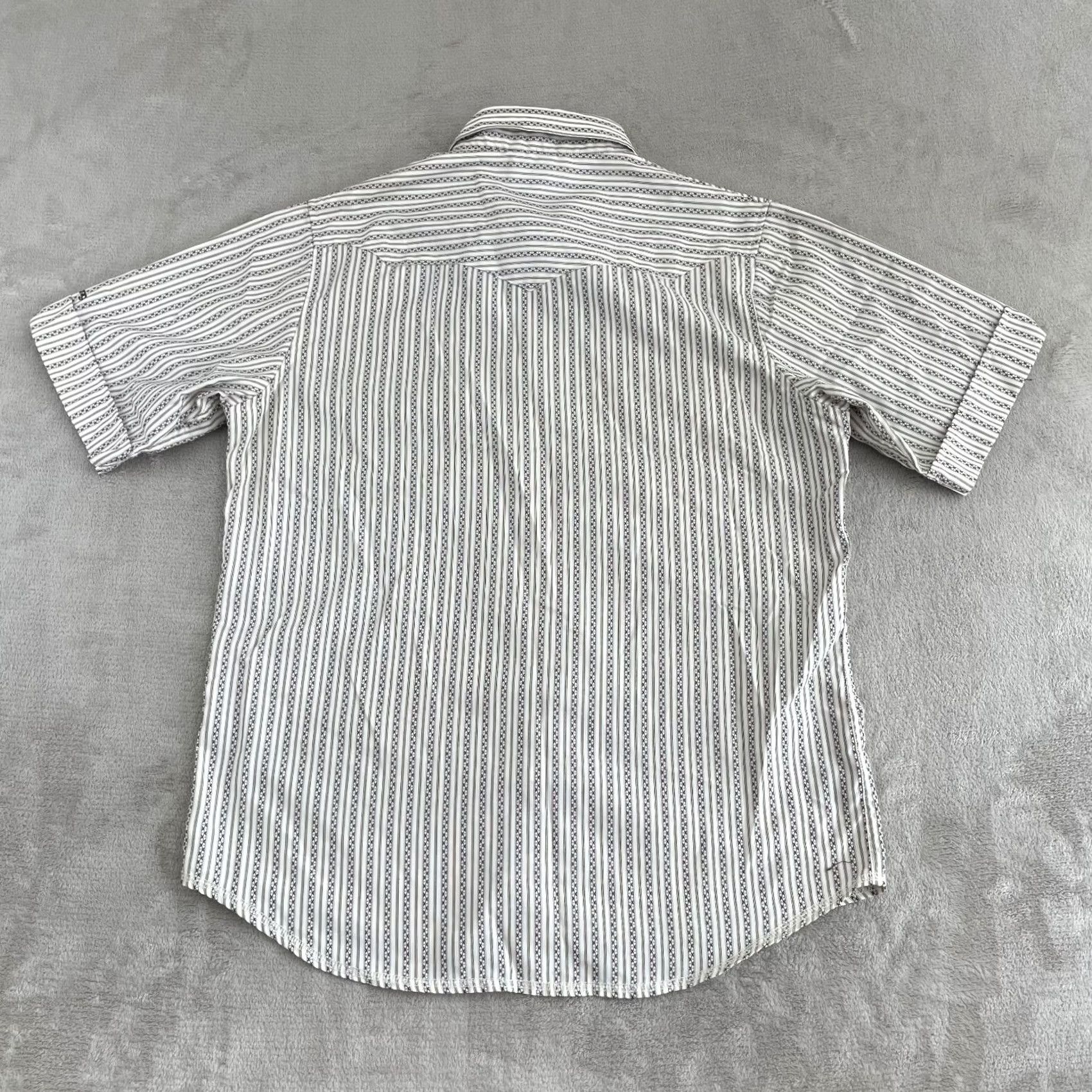 Billabong VINTAGE Billabong Western Shirt Men Medium White Geometric Stripe Slim Fit Pearl Snap Size US M / EU 48-50 / 2 - 4 Thumbnail