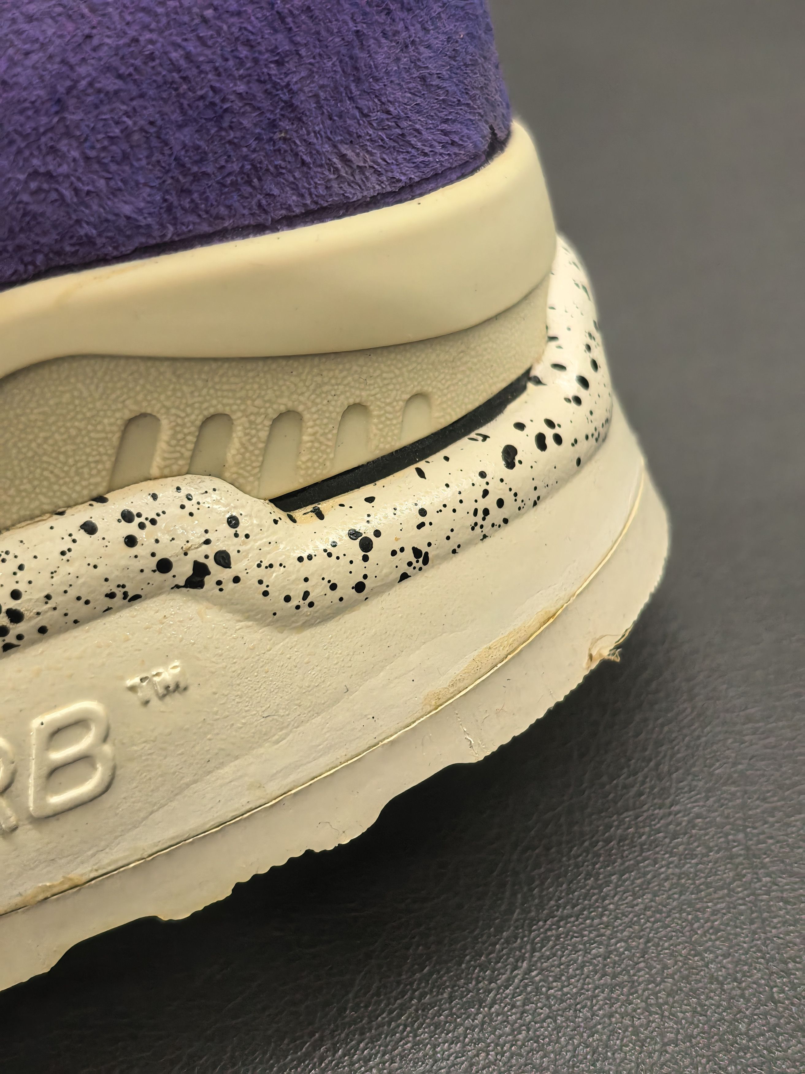 New Balance New Balance 998 Sneaker Freaker Tassie Devil Sz. 11 (2013) Size US 11 / EU 44 - 8 Thumbnail