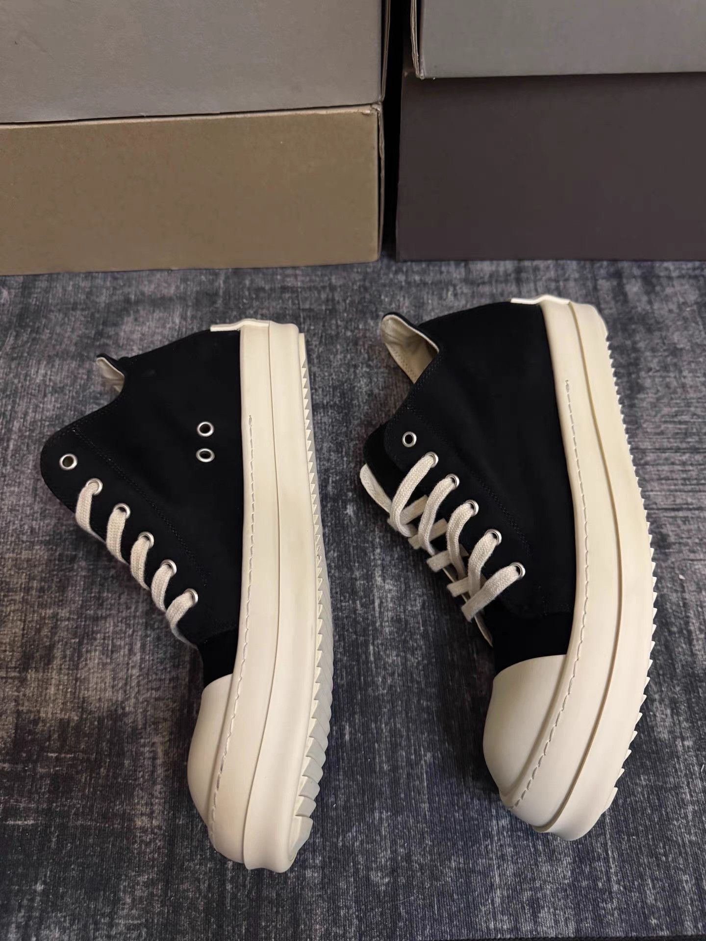 Rick Owens Rick Owens DRKSHDW Satin Low Top Turbo Cyclops Size US 10 / EU 43 - 5 Thumbnail