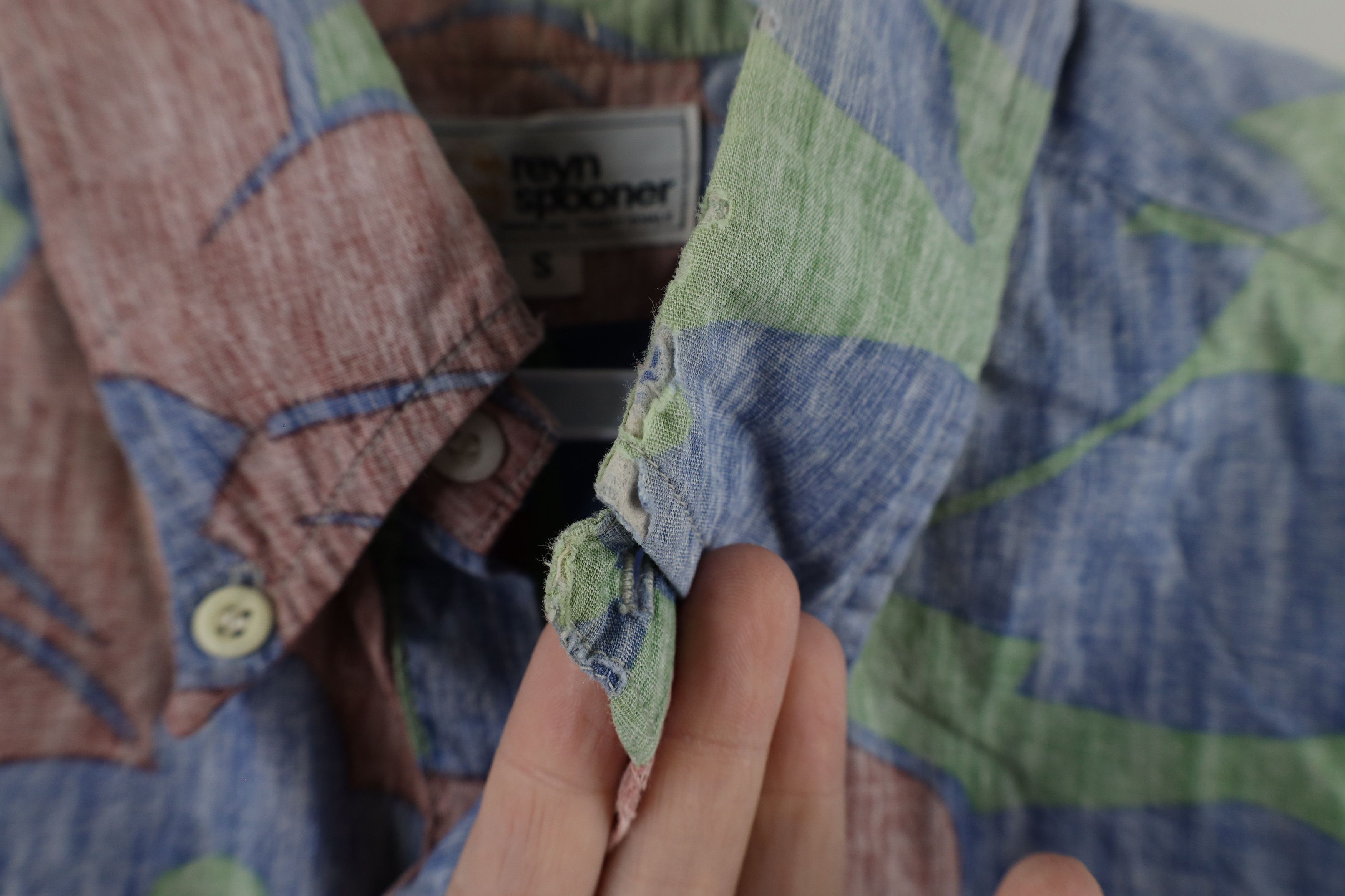 Reyn Spooner × Vintage Vintage 90s Reyn Spooner Print Flower Button Down Polo USA Size US S / EU 44-46 / 1 - 5 Thumbnail