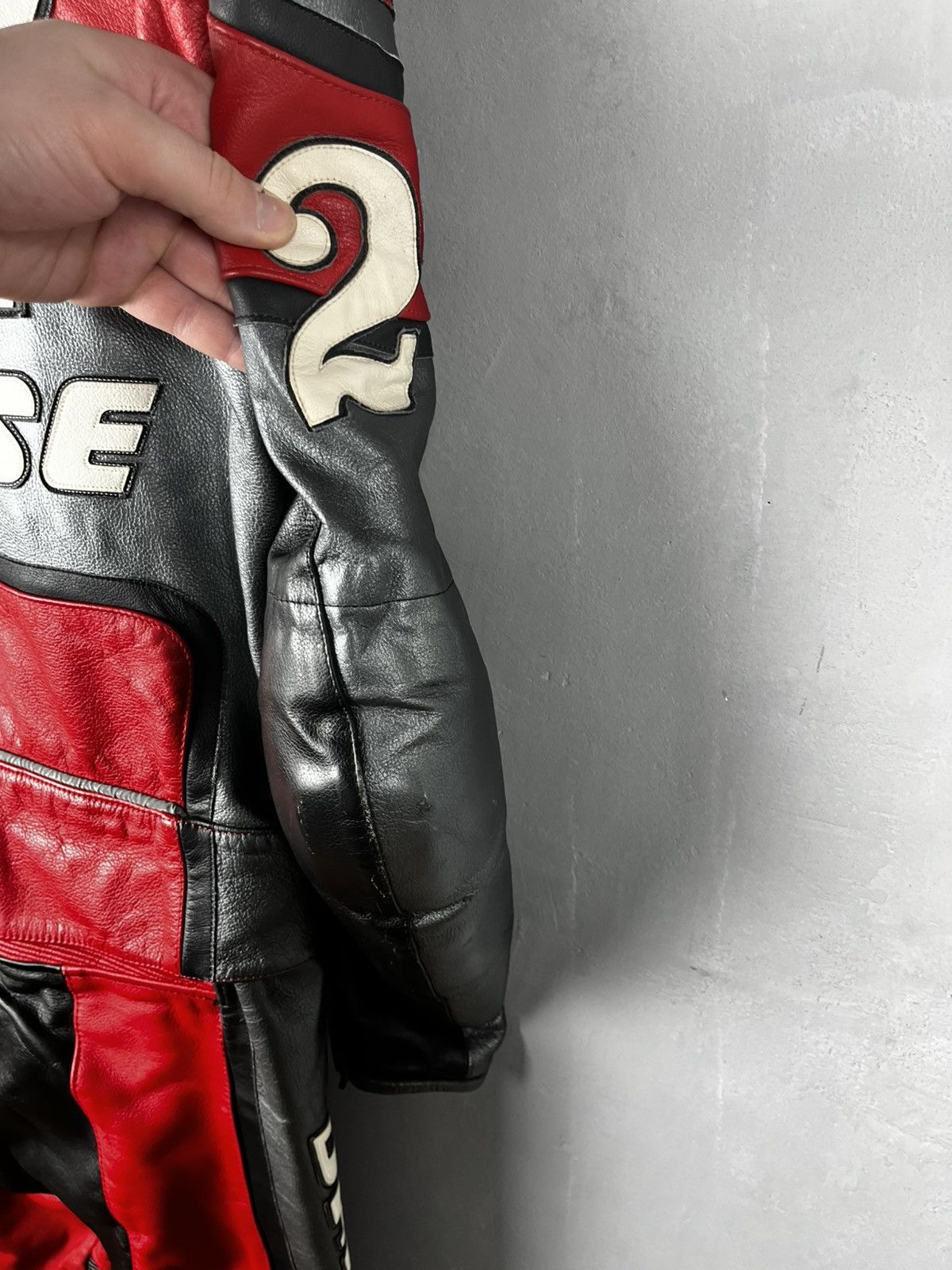 Dainese Dainese 27 leather suit racing jacket pants size 52 Size US L / EU 52-54 / 3 - 18 Thumbnail