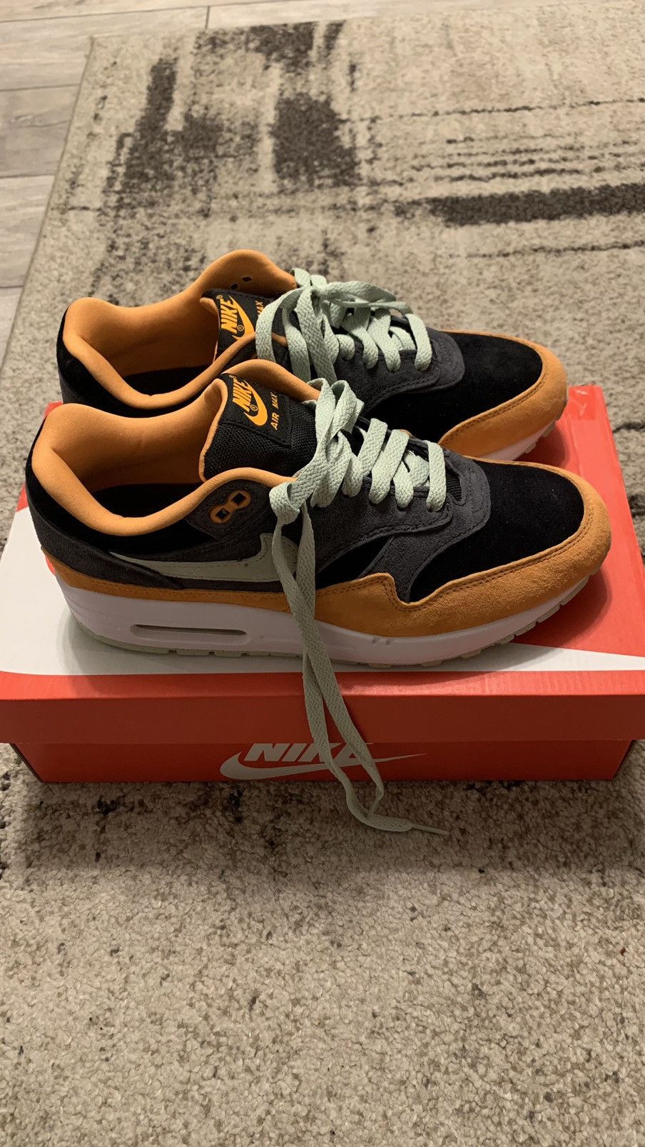 New Nike Air Max 1 PRM Ugly Duck size 39-24.5cm