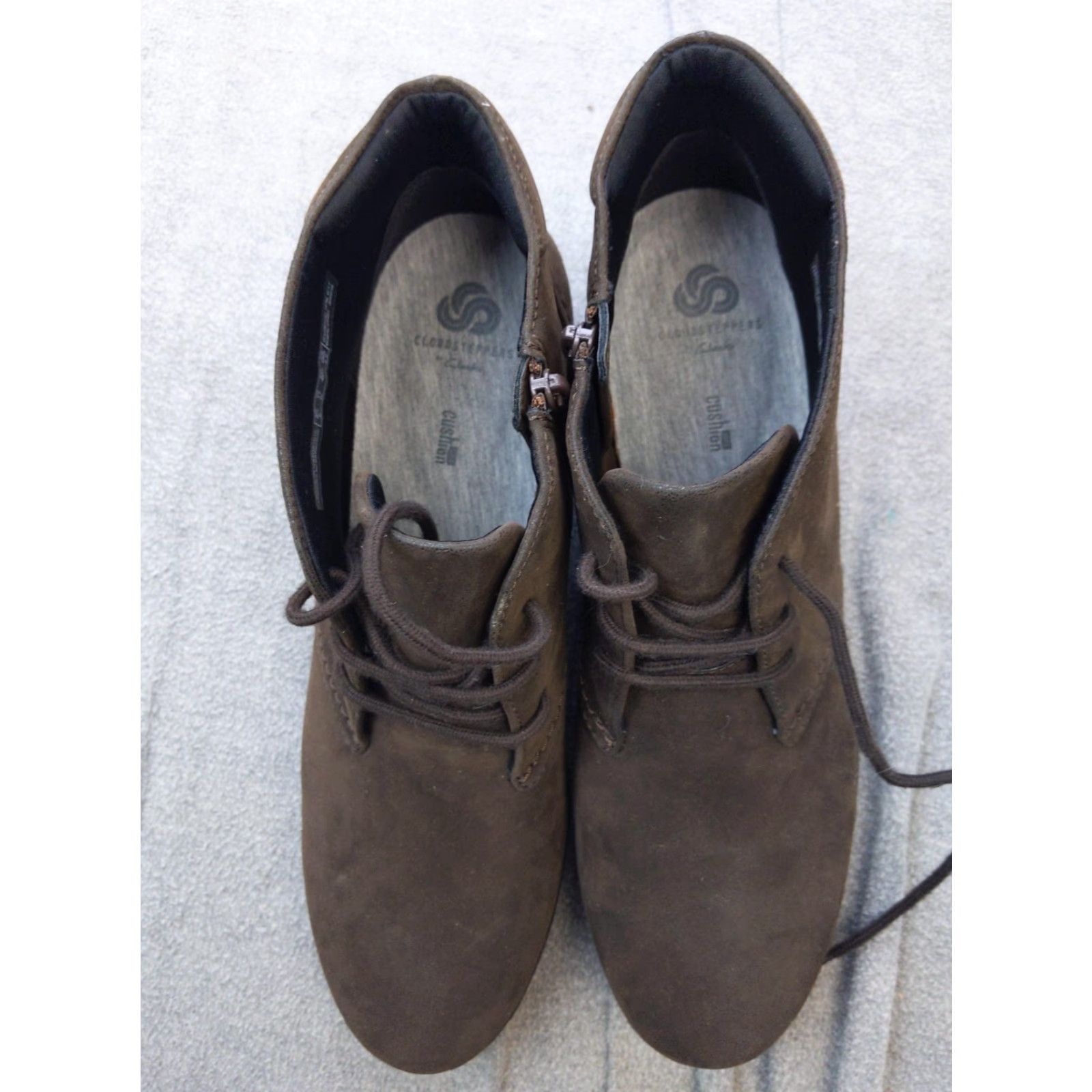 Clarks Clarks Caddell Hop Womens Boots Chukka Ankle Zip Brown Faux Suede 11W Casual Fall Womens Boots Size US 11 / IT 41 - 4 Thumbnail