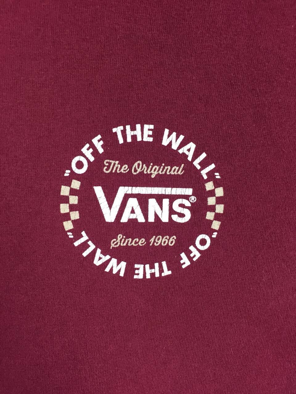 Vans Vtg Vans Off The Wall Logo Skateboards Tee Size US L / EU 52-54 / 3 - 7 Thumbnail