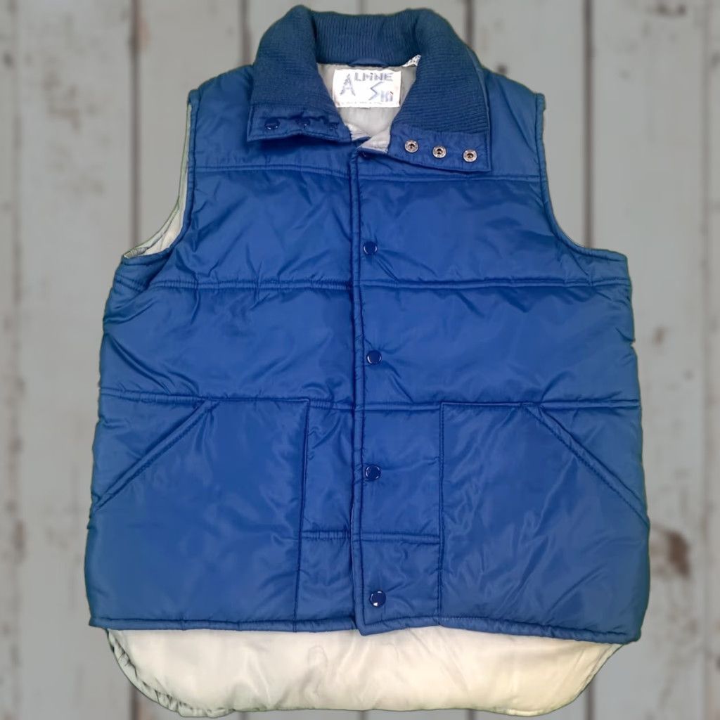 VINTAGE Alpine Ski Blue Puffer Vest Mens M Size Blue Nylon Snap Warm Quilted Lined Stand-Up Collar Casual Outdoor Sportsman Ski