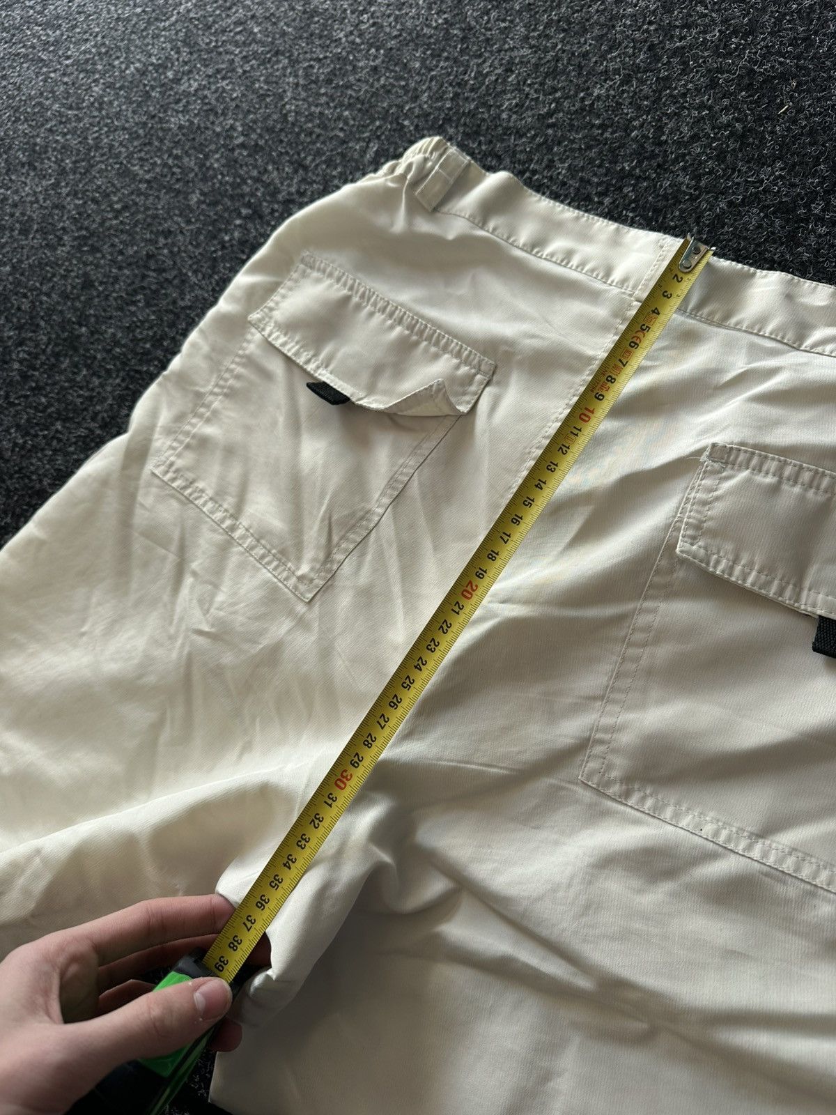 Nike × Vintage 🚨 VINTAGE NIKE BUTLEG CARGO SHORTS 90s logo Y2K rare pocket Size US 32 / EU 48 - 13 Thumbnail