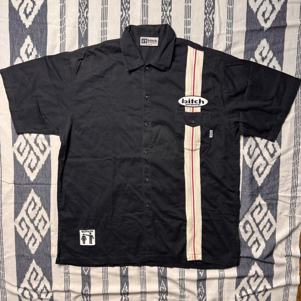 Vintage Vintage 90's Bitch Skateboard Bowling Shirt Size US XL / EU 56 / 4 - 1 Thumbnail