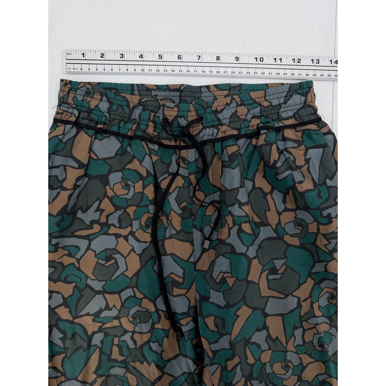 Ronny Kobo Ronny Kobo Camo Floral Army Print Cheran 100% Silk Pants Size 26" / US 2 / IT 38 - 10 Thumbnail