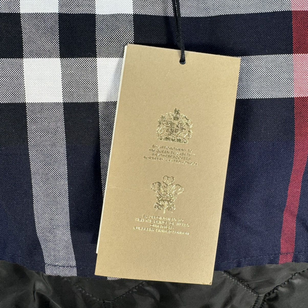Burberry BURBERRY sleeveless red size 56 Size US XL / EU 56 / 4 - 17 Thumbnail