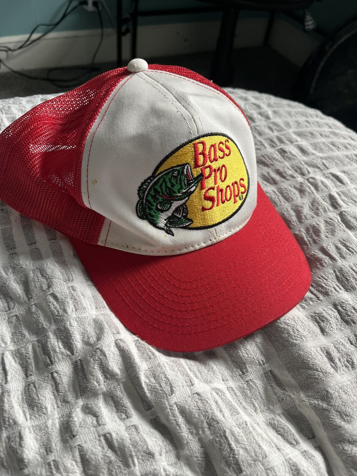 Vintage Bass pro shops hat