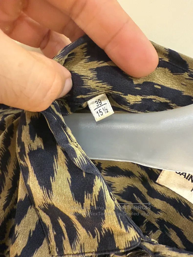 Saint Laurent Paris Saint Laurent Paris Size 39 Leopard print silk shirt, size Size US M / EU 48-50 / 2 - 5 Thumbnail