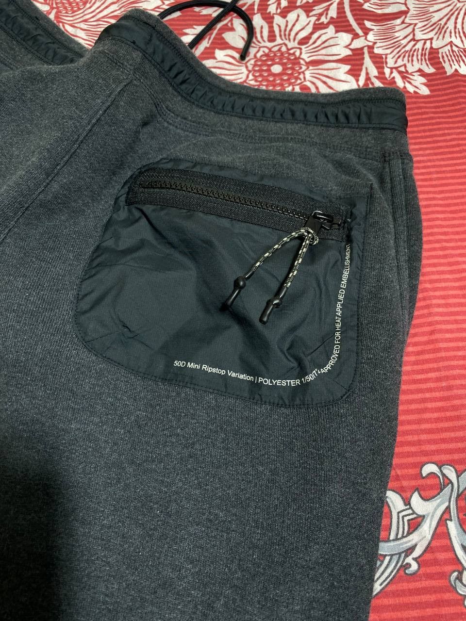 Nike Vintage Nike Swoosh Cotton Baggy Trackpants Y2K rap fit Size US 32 / EU 48 - 23 Thumbnail