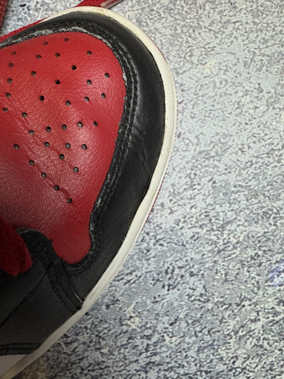 Nike 💥STREETWEAR NIKE AIR JORDAN 1 MID ALTERNATE BRED WMNS Size US 6 / IT 36 - 10 Thumbnail