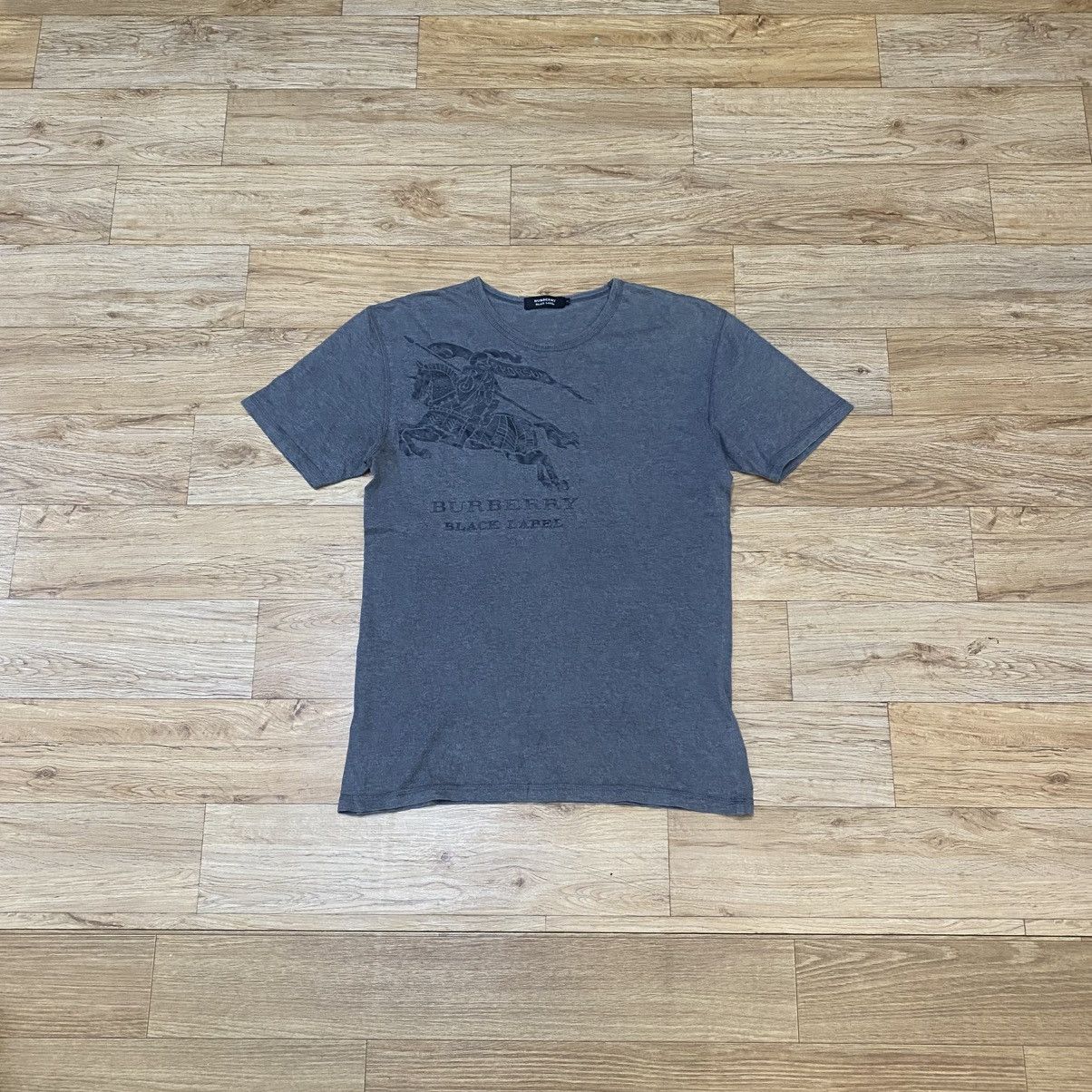 Burberry Burberry Black Label Big Logo Tshirt Size US S / EU 44-46 / 1 - 1 Thumbnail