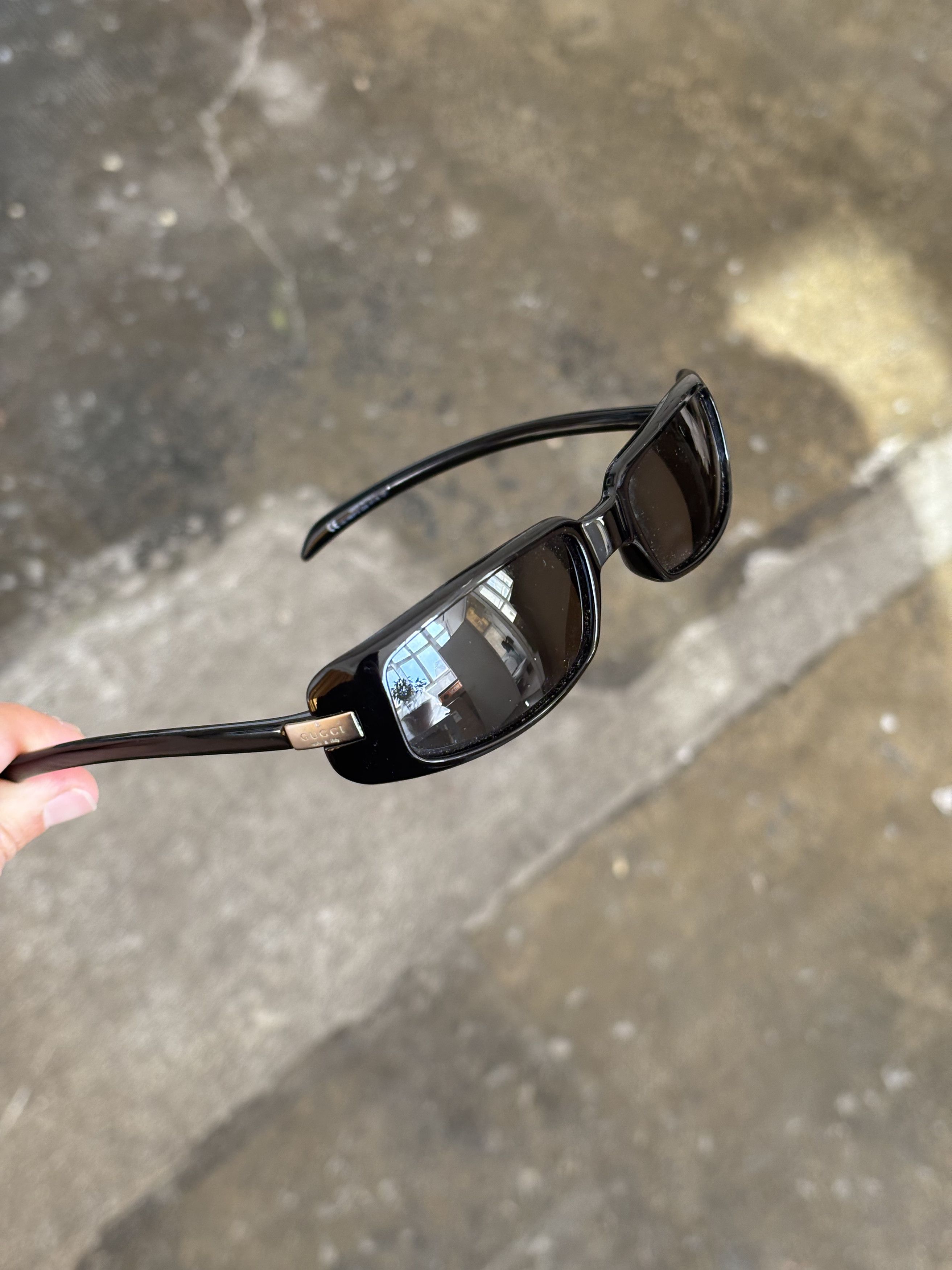 Gucci Vintage y2k Gucci Shield sunglasses avantgarde designer