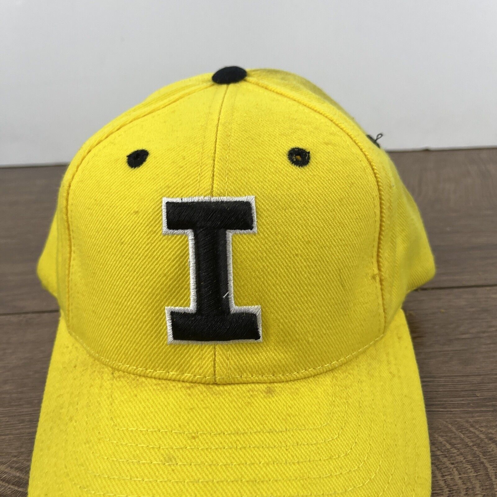 Other Iowa Hawkeyes Snapback Hat Iowa Hat Yellow Hat Adjustable Ad Size ONE SIZE - 7 Thumbnail