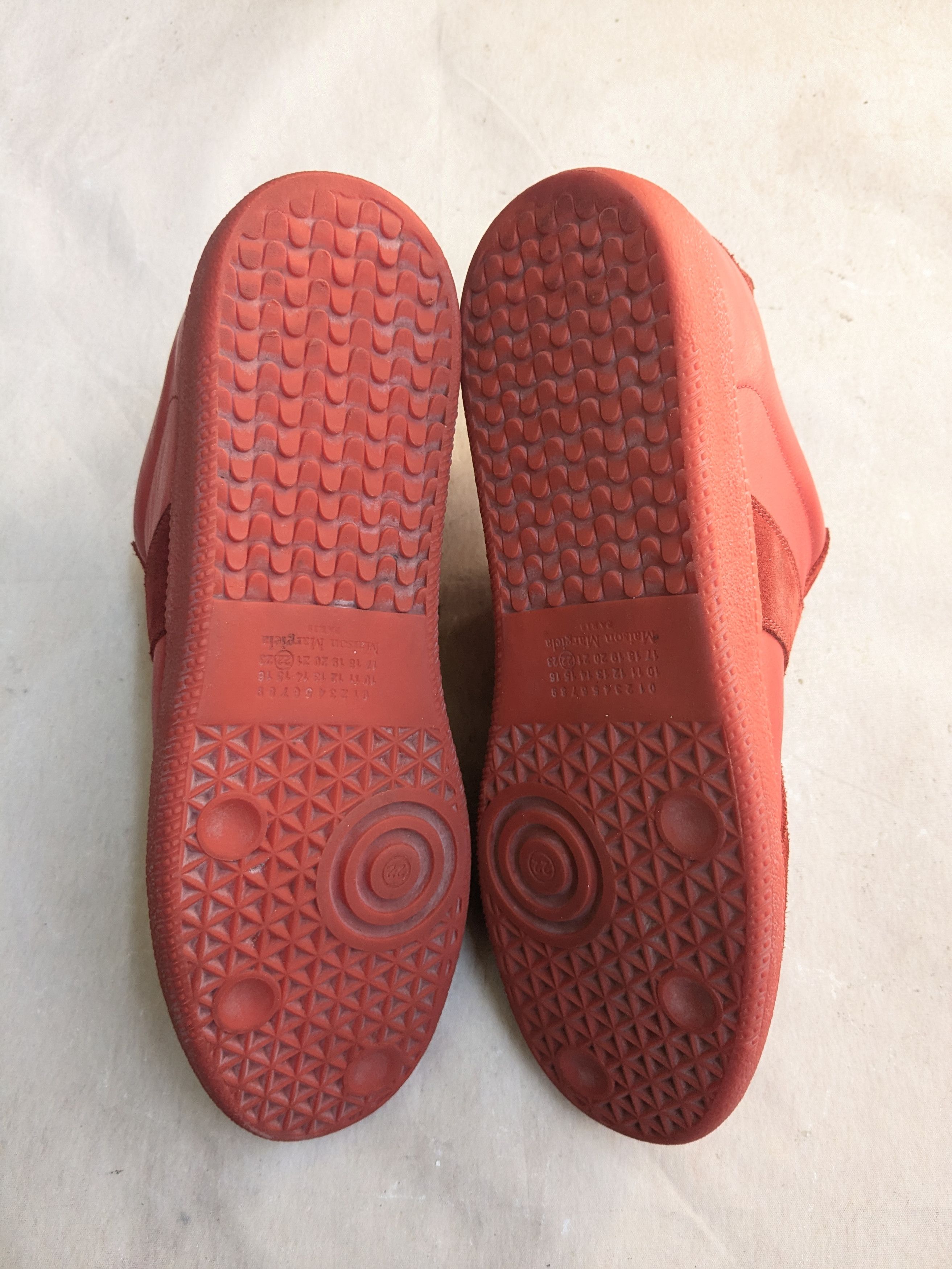 Maison Margiela Maison Margiela GAT Replica Red 12 45 Low Suede Size US 12 / EU 45 - 16 Thumbnail