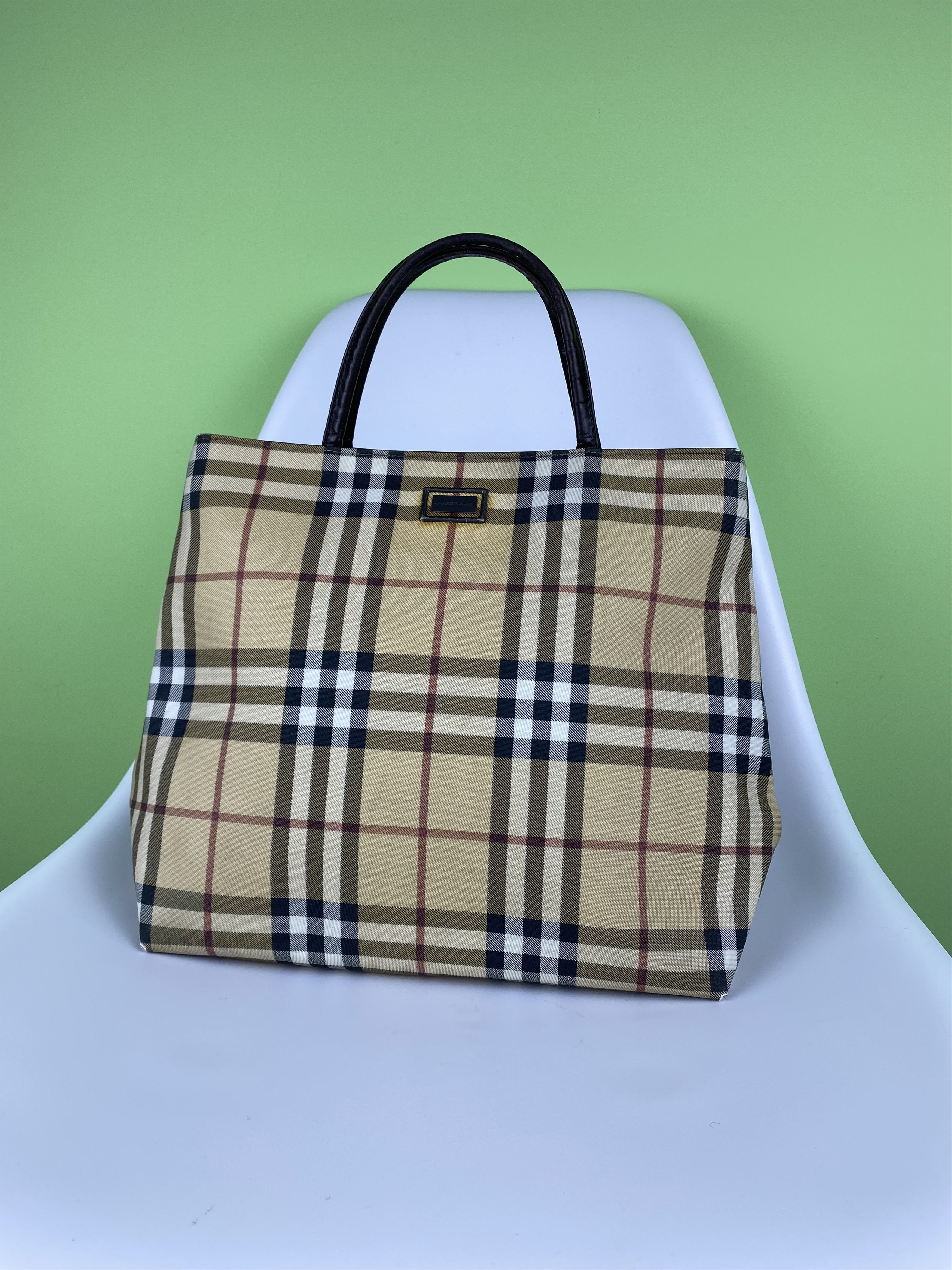 Burberry Burberry London Beige Nova Check Coated Canvas Tote Bag Size ONE SIZE - 2 Thumbnail