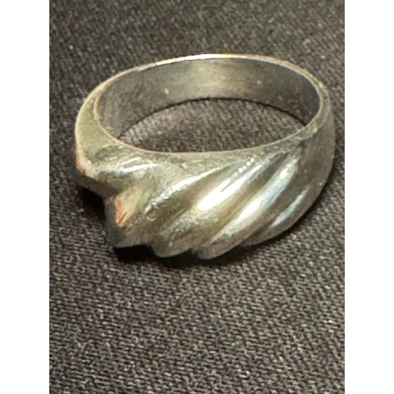 Other Vintage 925 Silver Mexico Modernist Dome Ring 8g Size 9 Size ONE SIZE - 1 Thumbnail