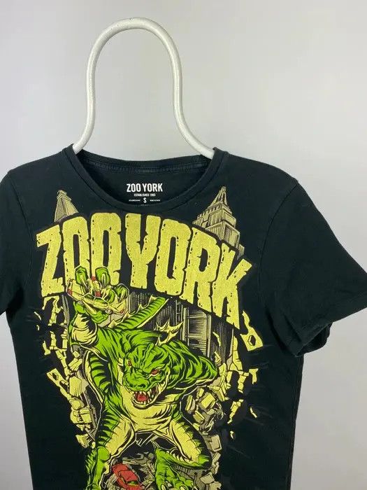 Zoo York Zoo York T-shirt vintage band tee size S black animal Size US S / EU 44-46 / 1 - 2 Thumbnail