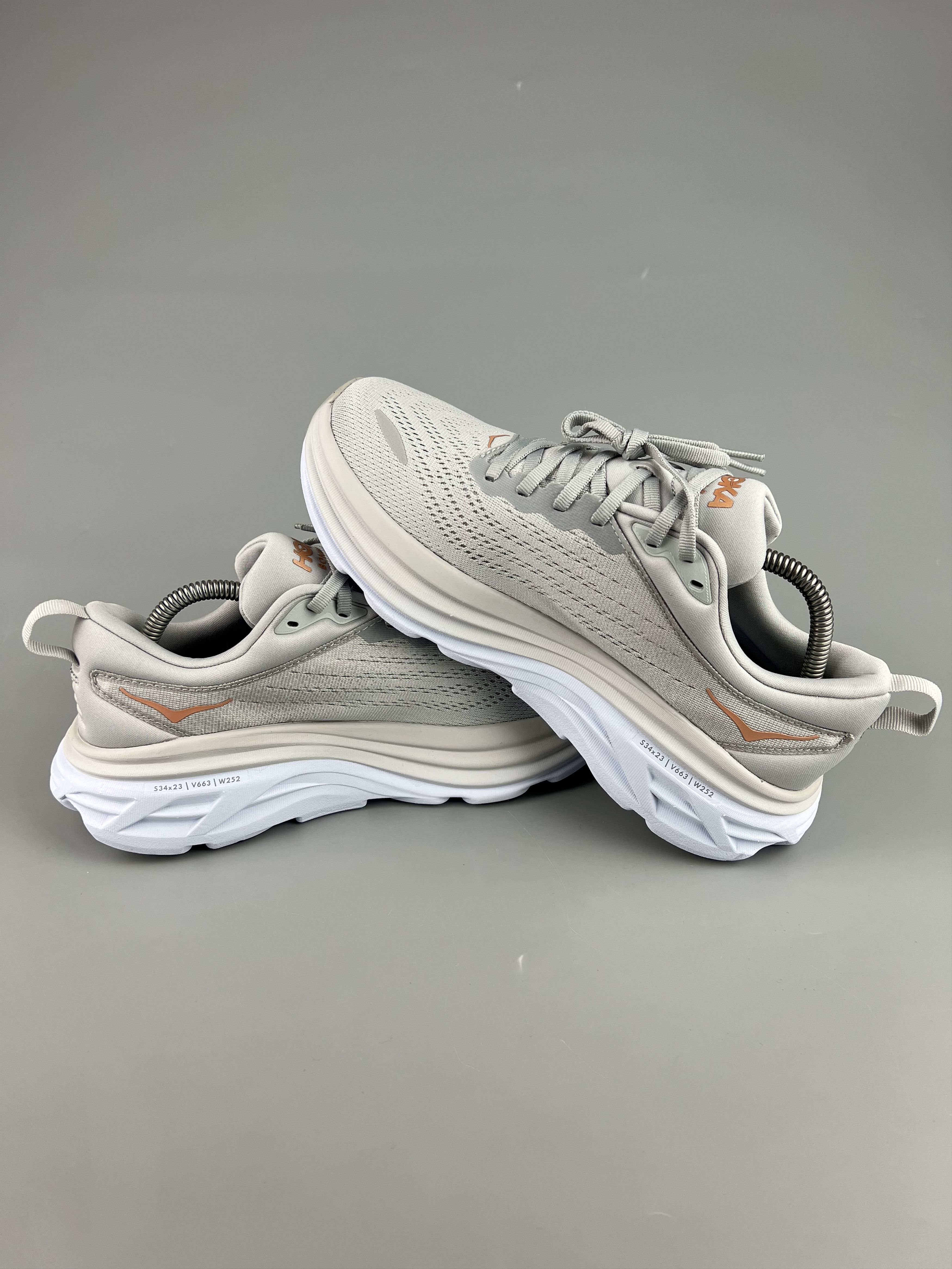 Hoka 8.5B Hoka One One Bondi 8 Running Shoes Walking Gym Size US 8.5 / IT 38.5 - 5 Thumbnail