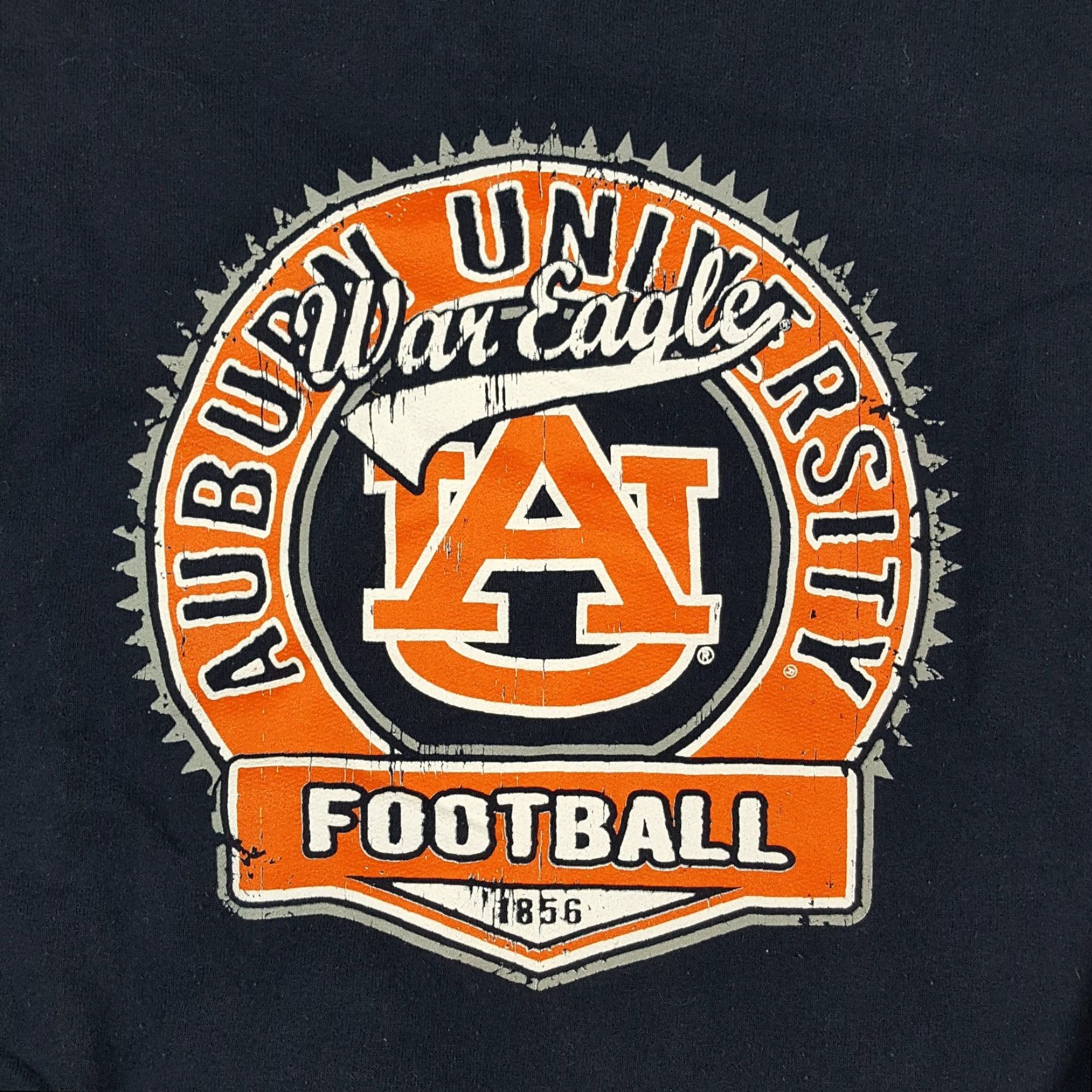 Gildan VINTAGE Auburn University Tigers Football Size M Pullover Crewneck Sweatshirt Blue M Sweatshirt College War Eagle Mens Size US M / EU 48-50 / 2 - 3 Thumbnail