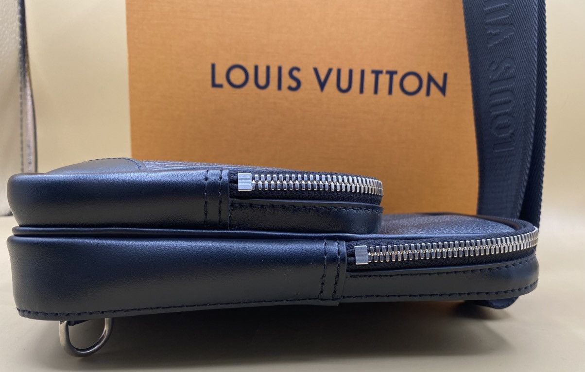 Louis Vuitton Louis Vuitton Damier Graphite Sling Bag N50012 Size ONE SIZE - 7 Thumbnail