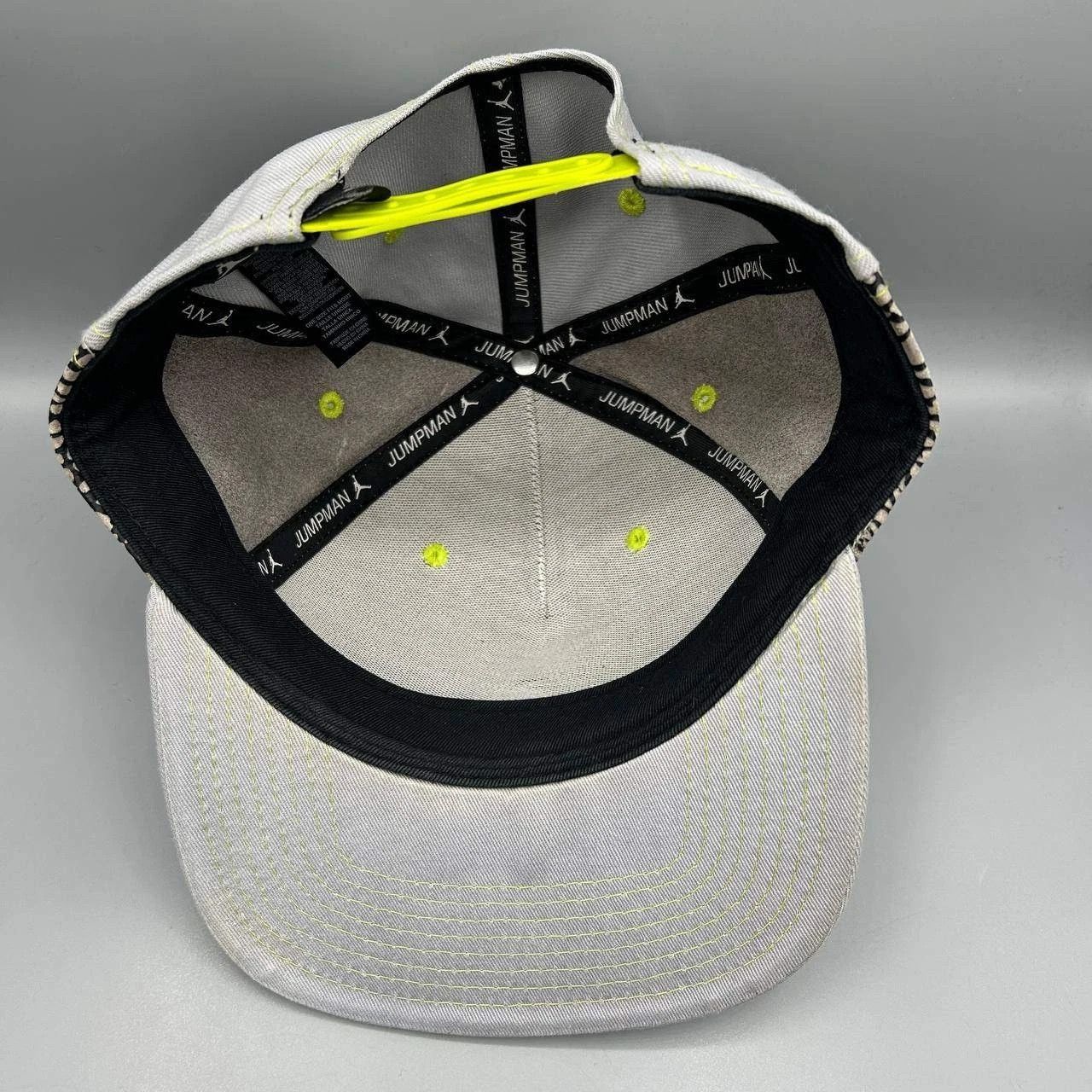Jordan Brand Air Jordan Hat Men Cement Elephant Embroidered Snap Back Size ONE SIZE - 2 Thumbnail